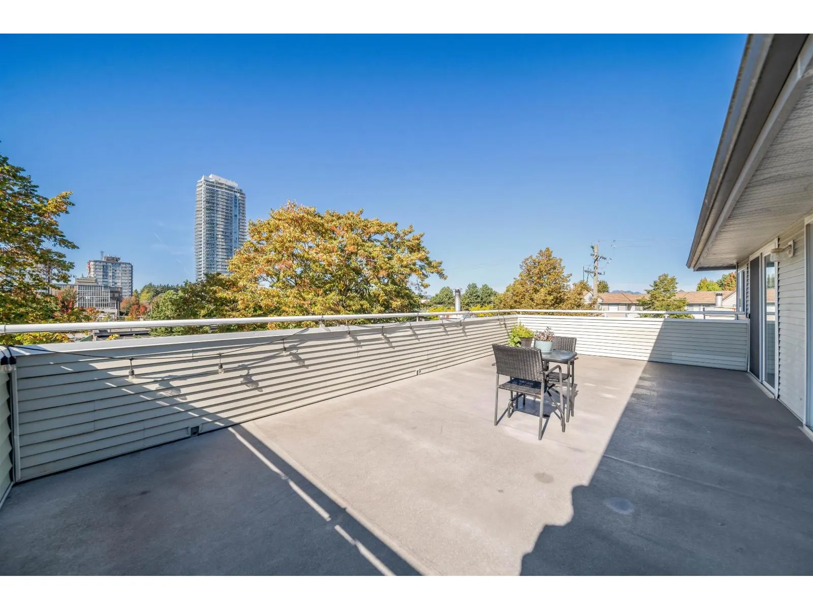 401 12110 80 AVENUE