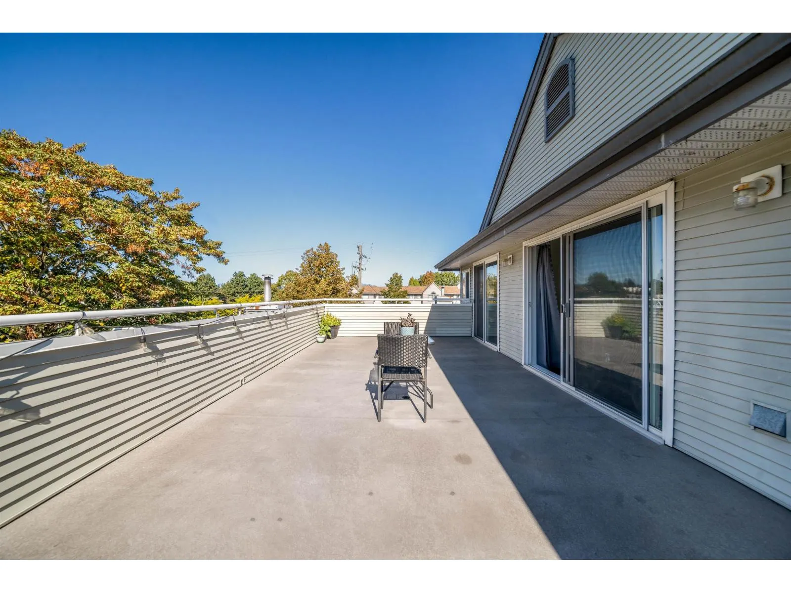 401 12110 80 AVENUE