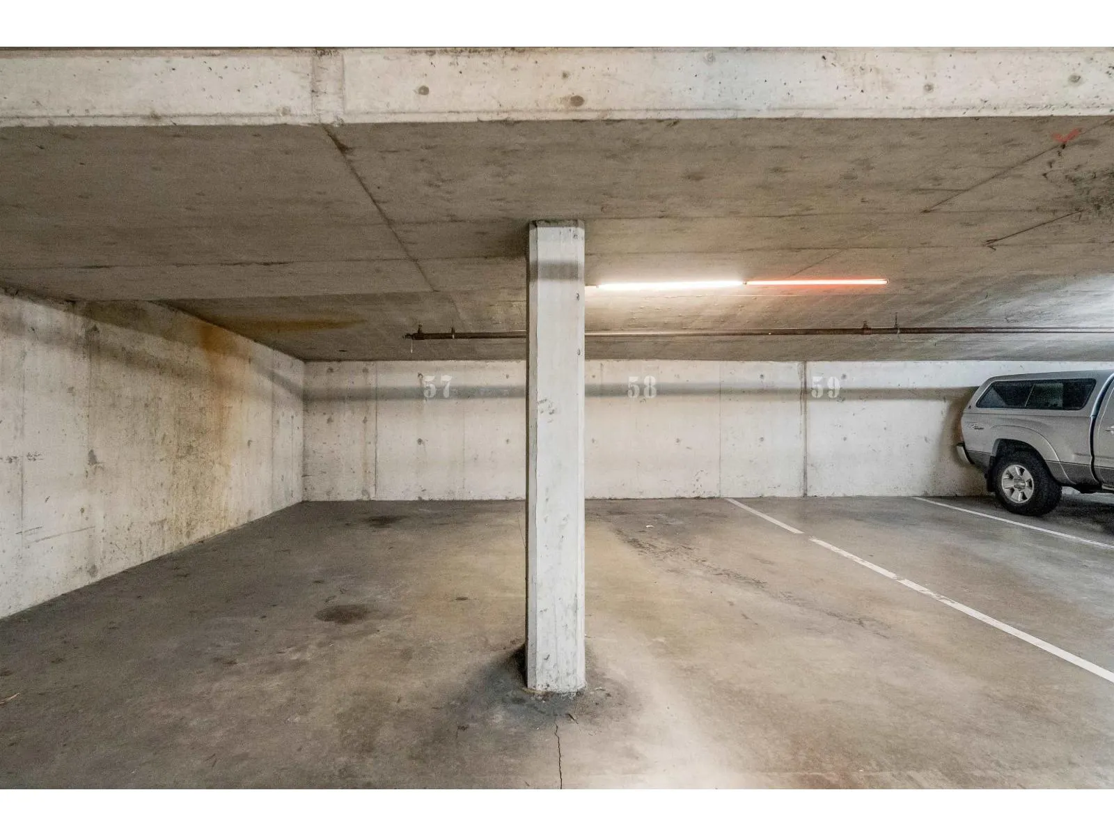 401 12110 80 AVENUE