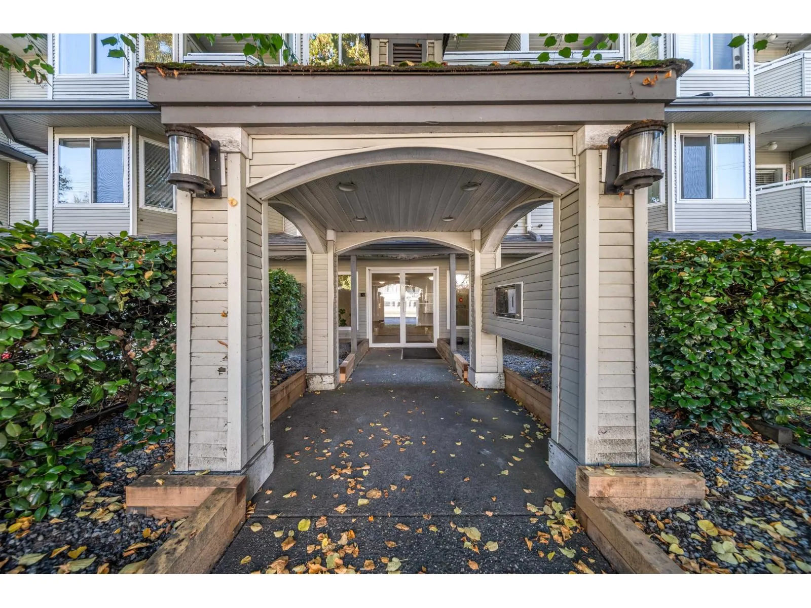 401 12110 80 AVENUE