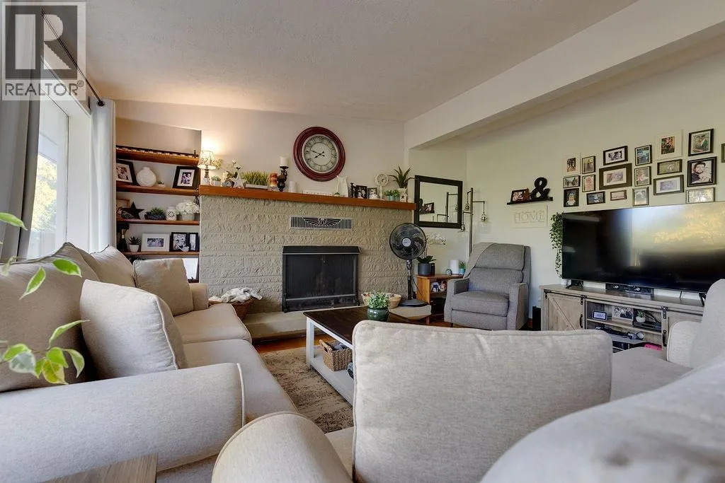 2642 CAPELLA DRIVE