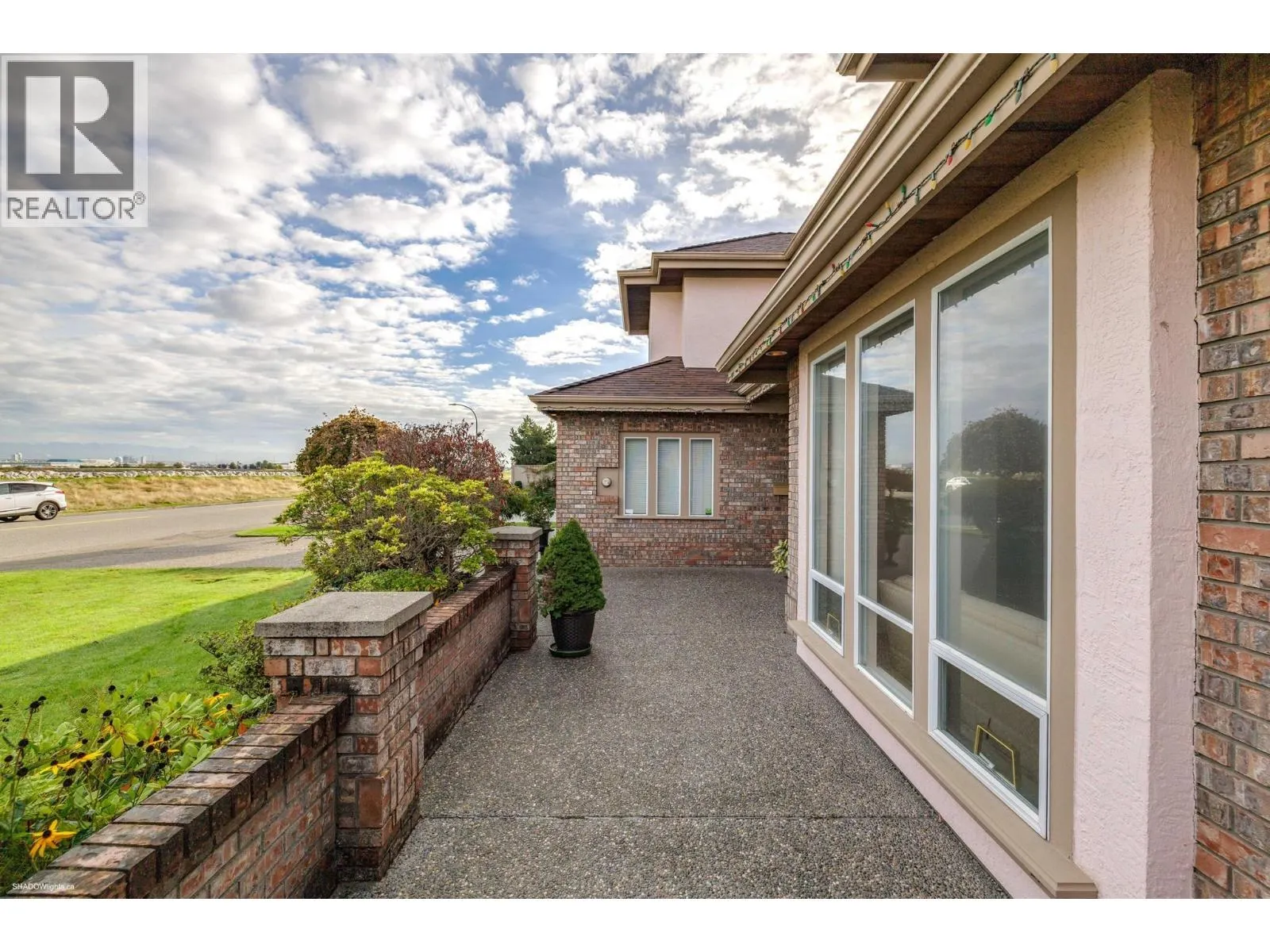 3600 RIVER ROAD
