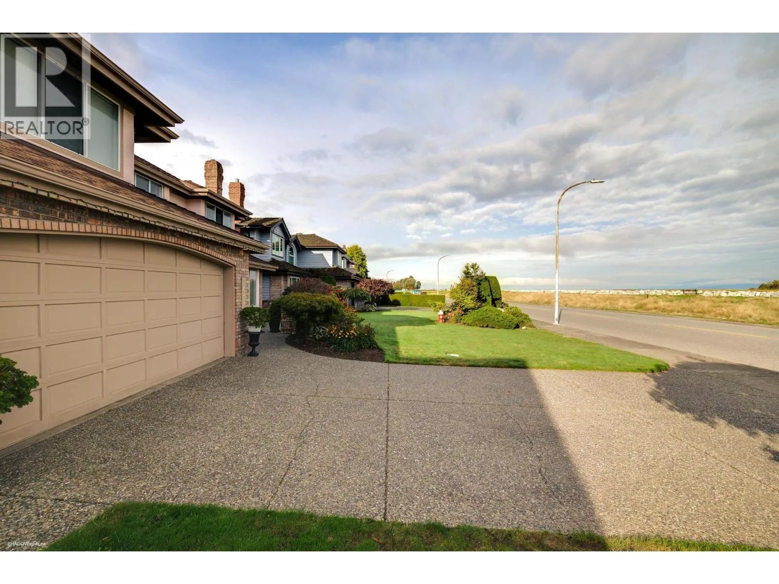 3600 RIVER ROAD