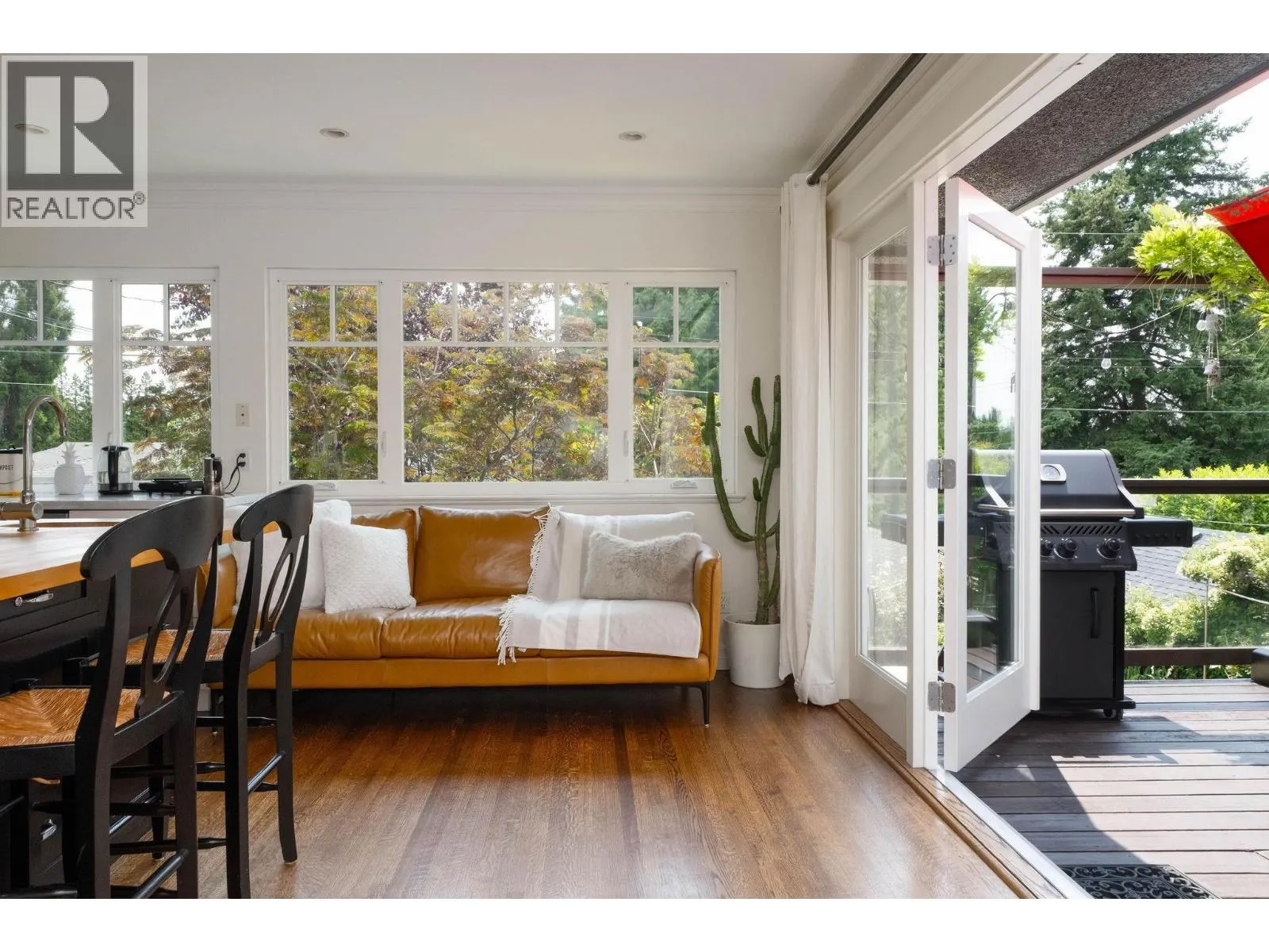 445 W 26TH STREET