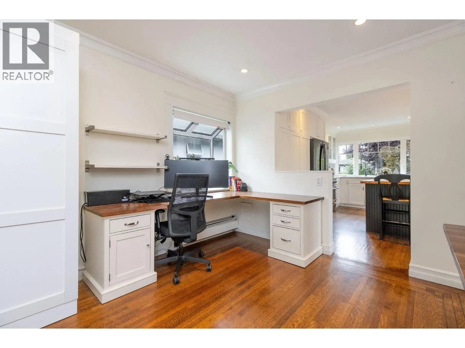 445 W 26TH STREET