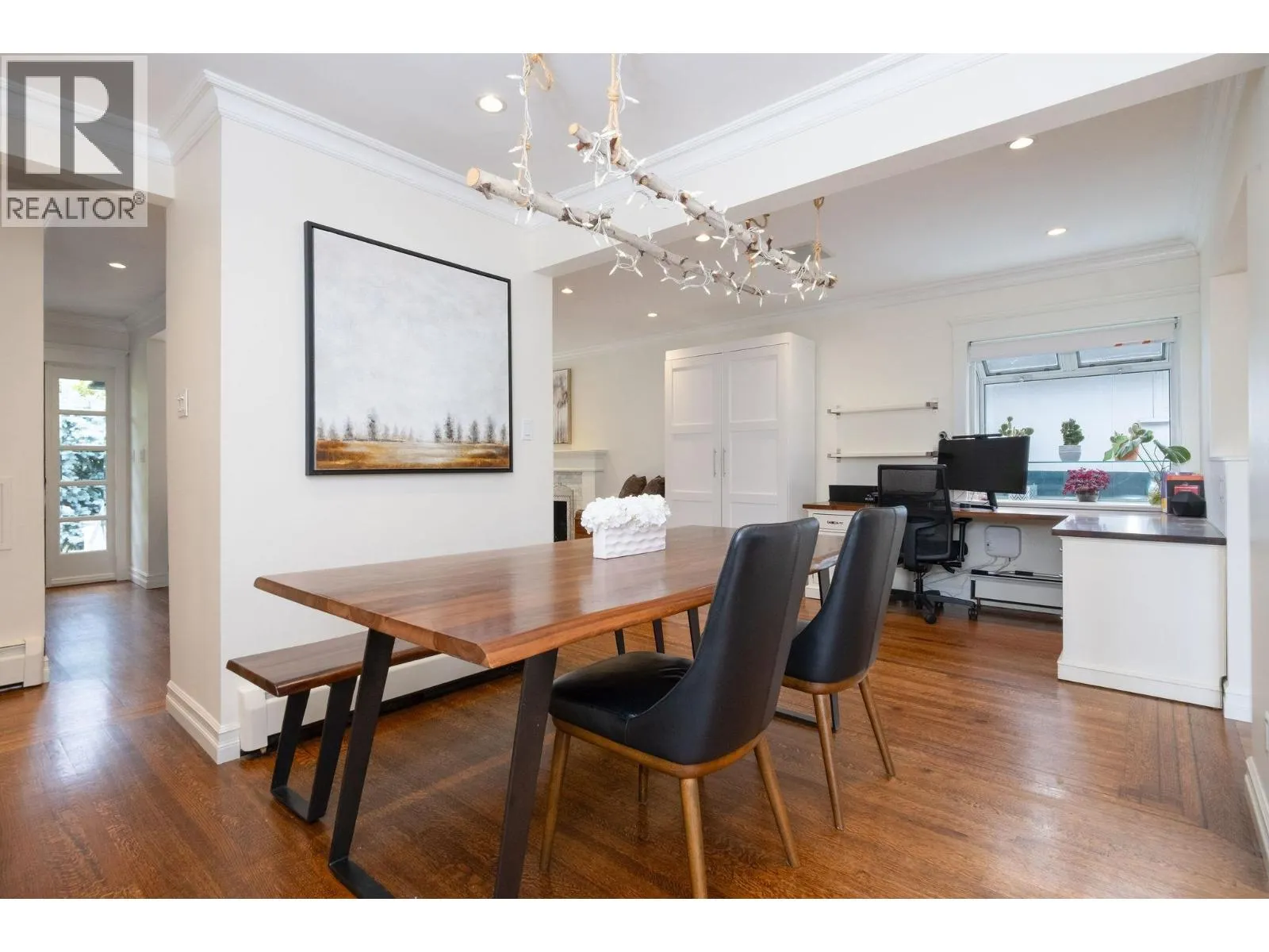 445 W 26TH STREET