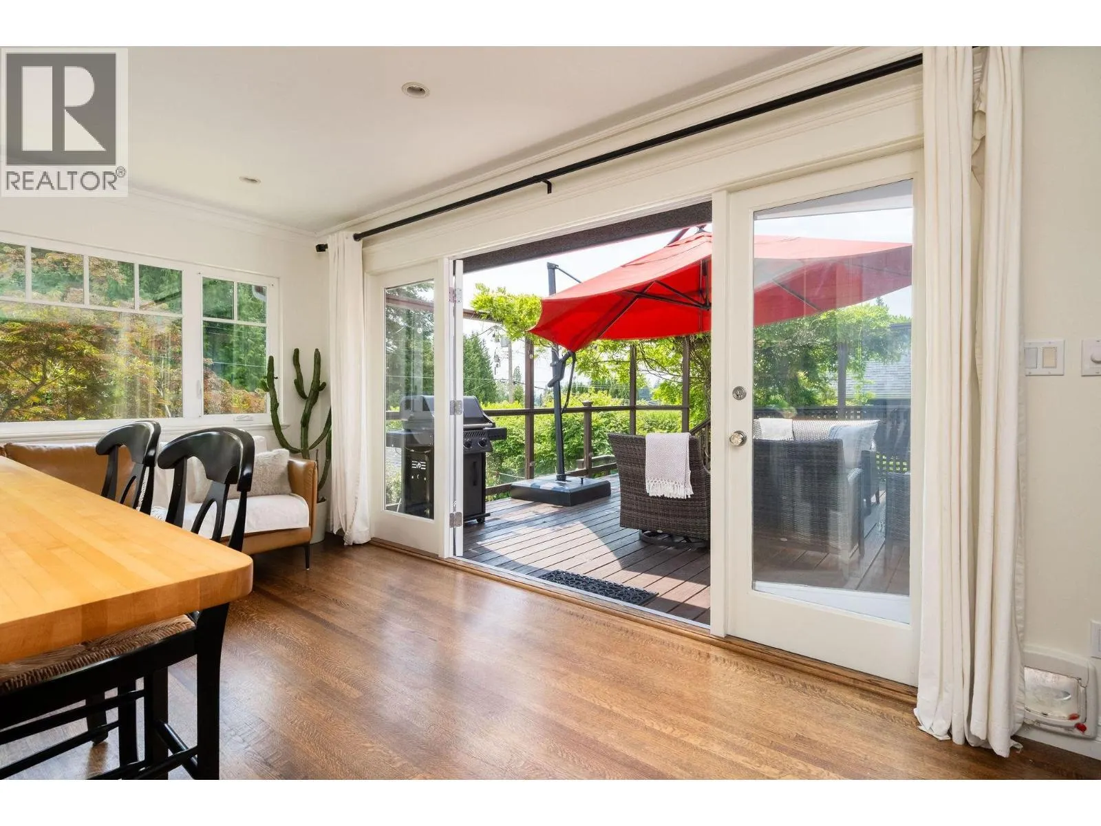 445 W 26TH STREET