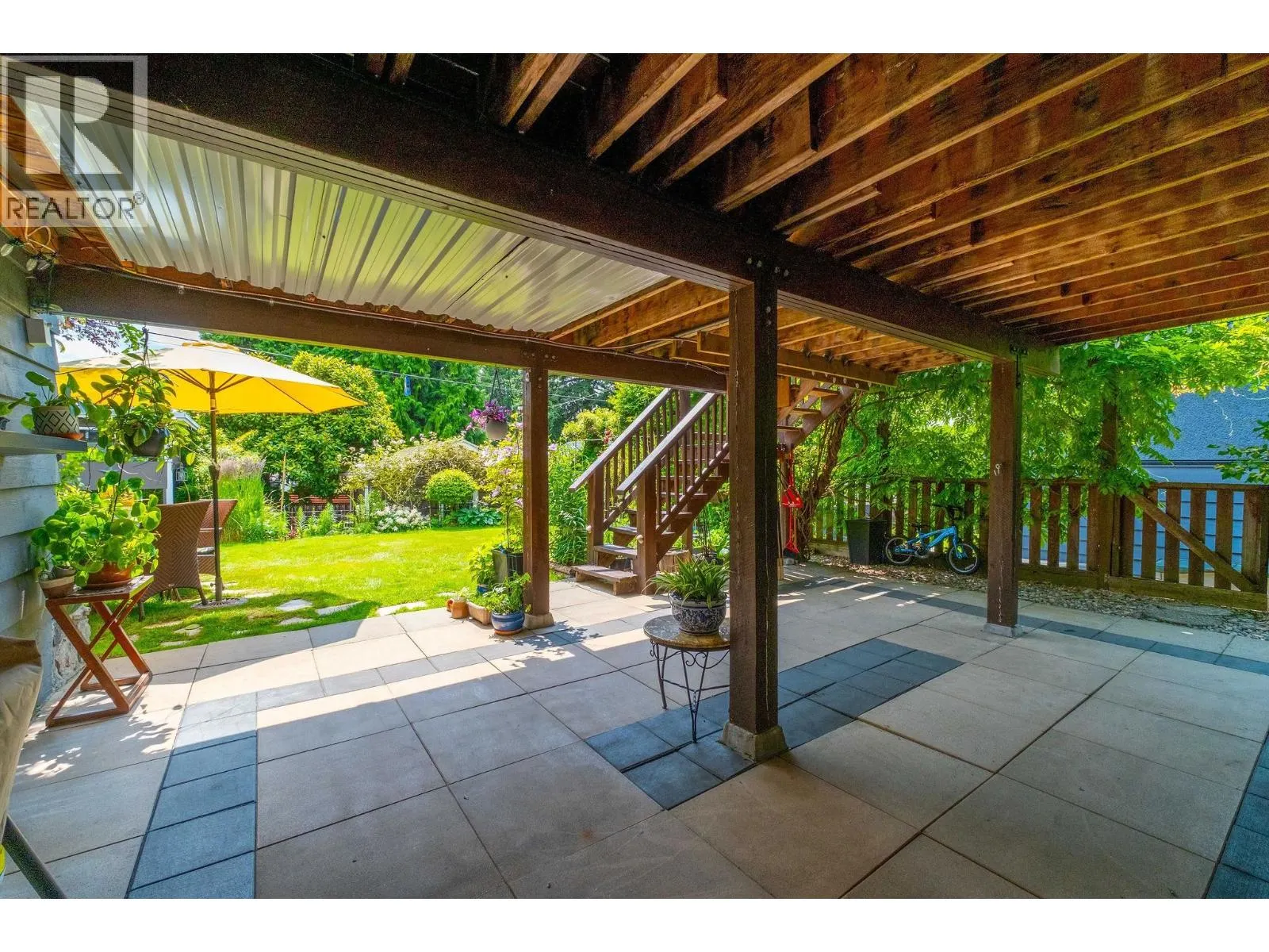 445 W 26TH STREET