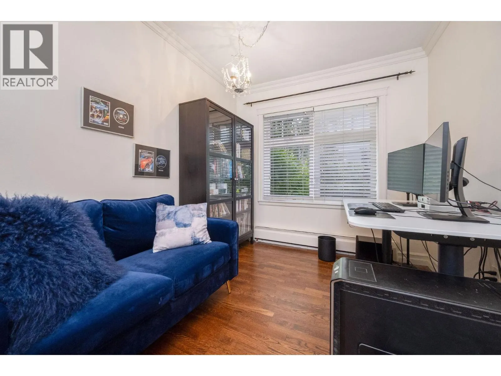 445 W 26TH STREET