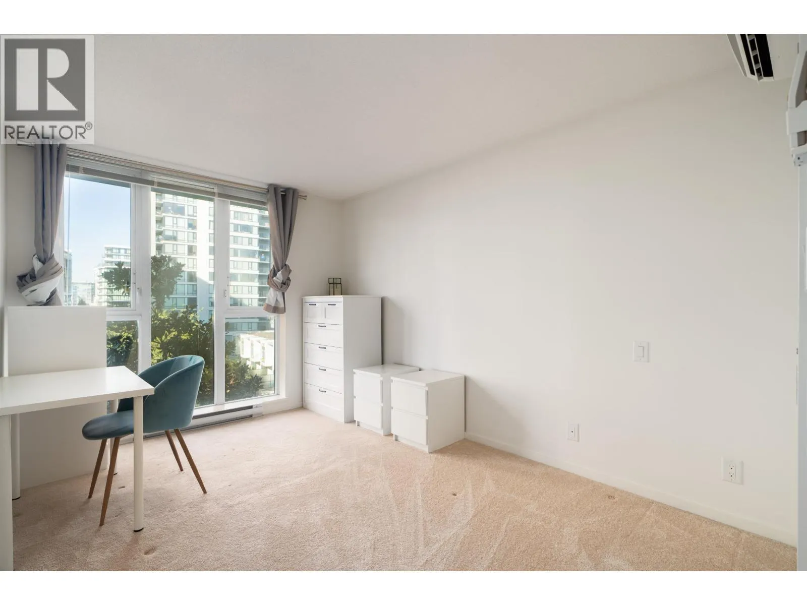 918 7988 ACKROYD ROAD