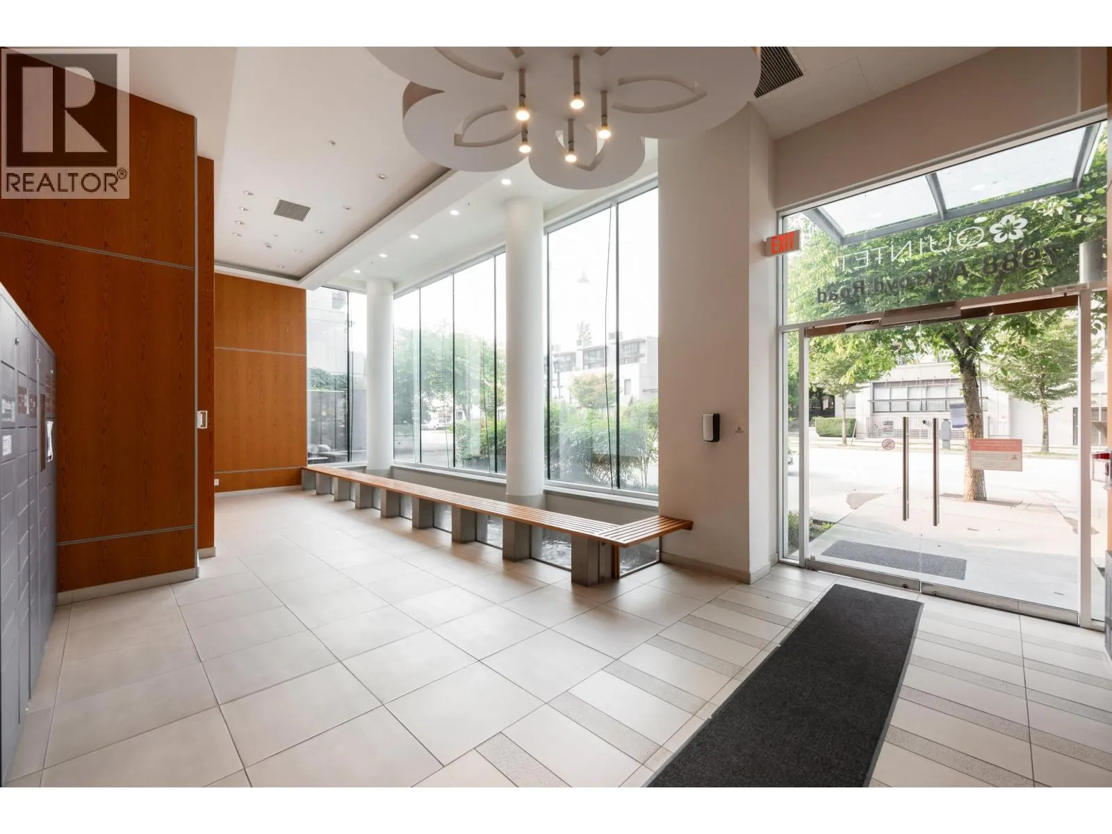 918 7988 ACKROYD ROAD