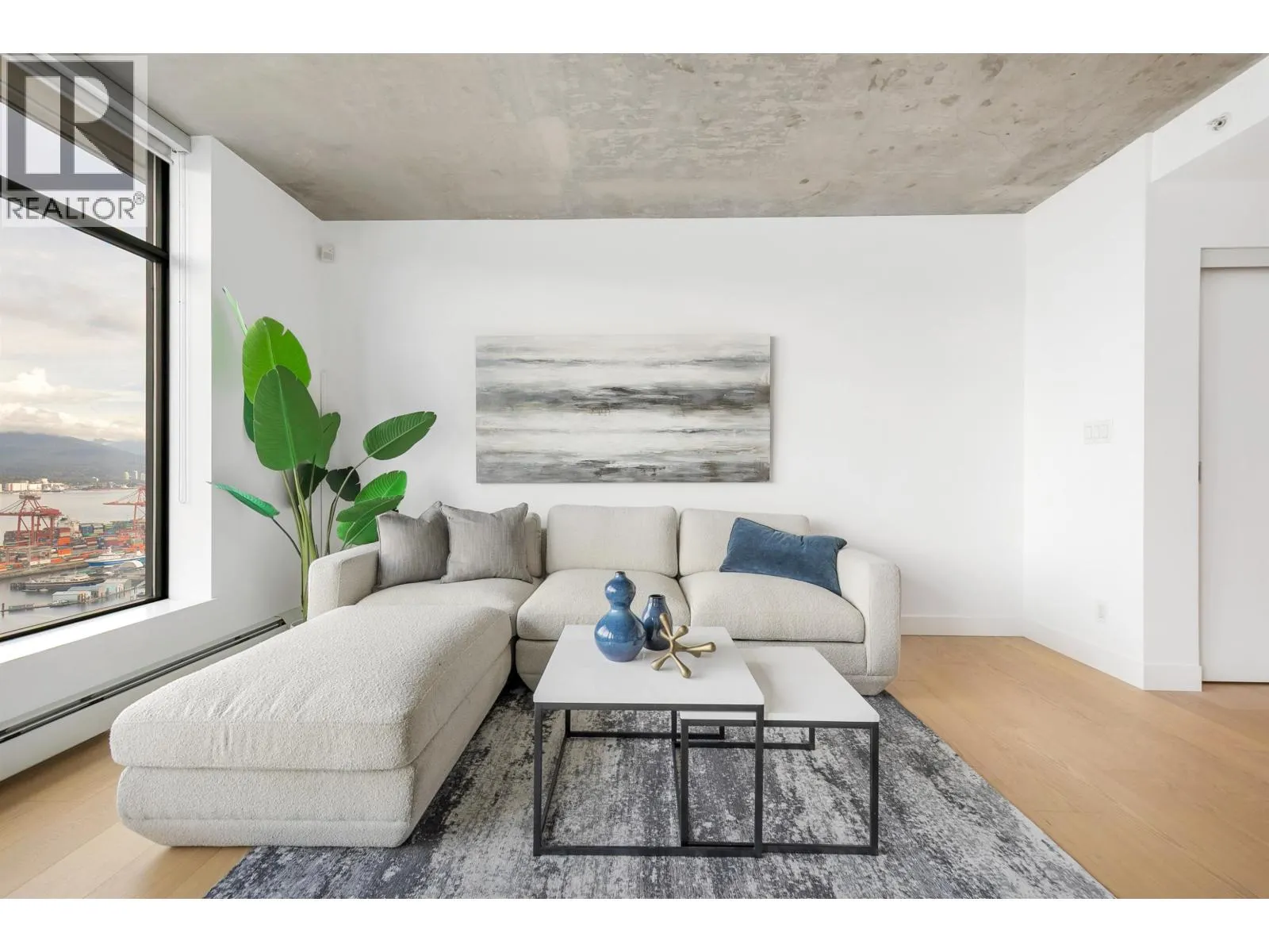 3901 128 W CORDOVA STREET