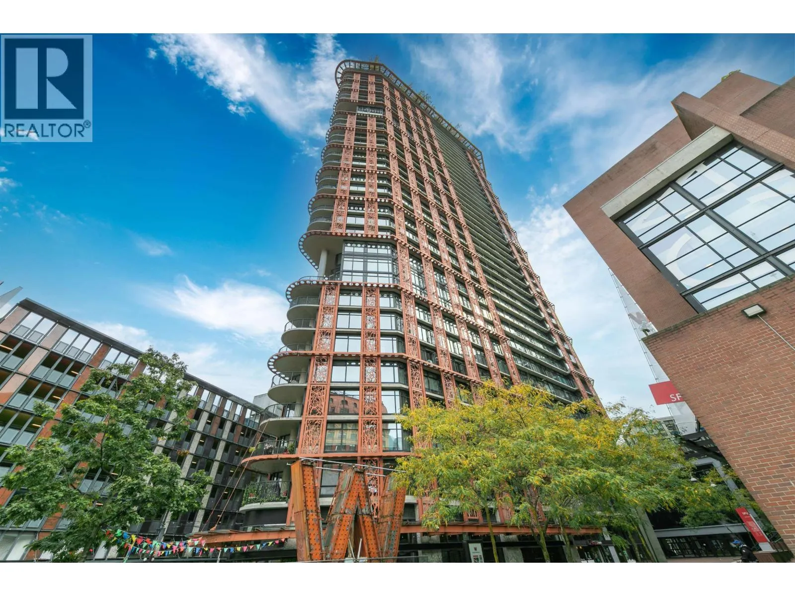3901 128 W CORDOVA STREET