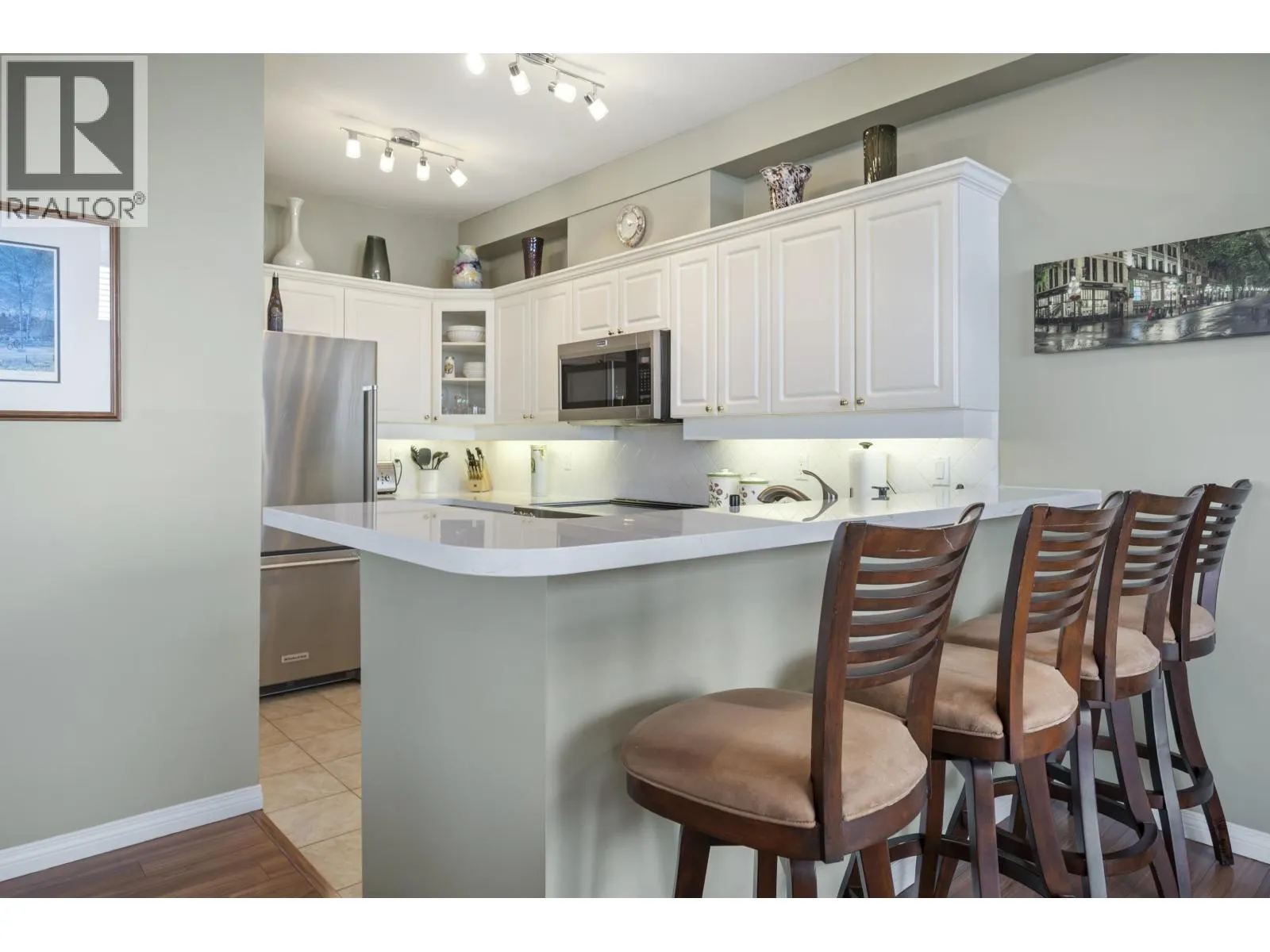 2805 6837 STATION HILL DRIVE