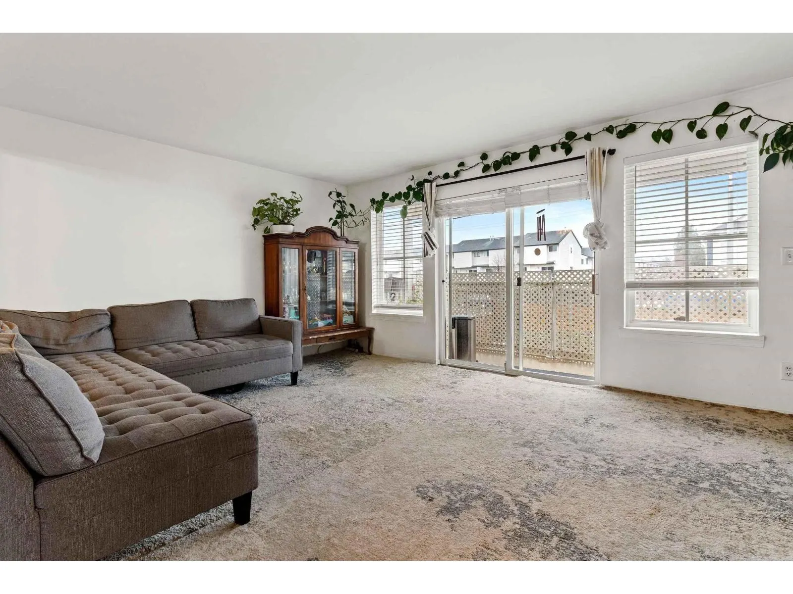 25 5915 VEDDER ROAD|Garrison Crossing