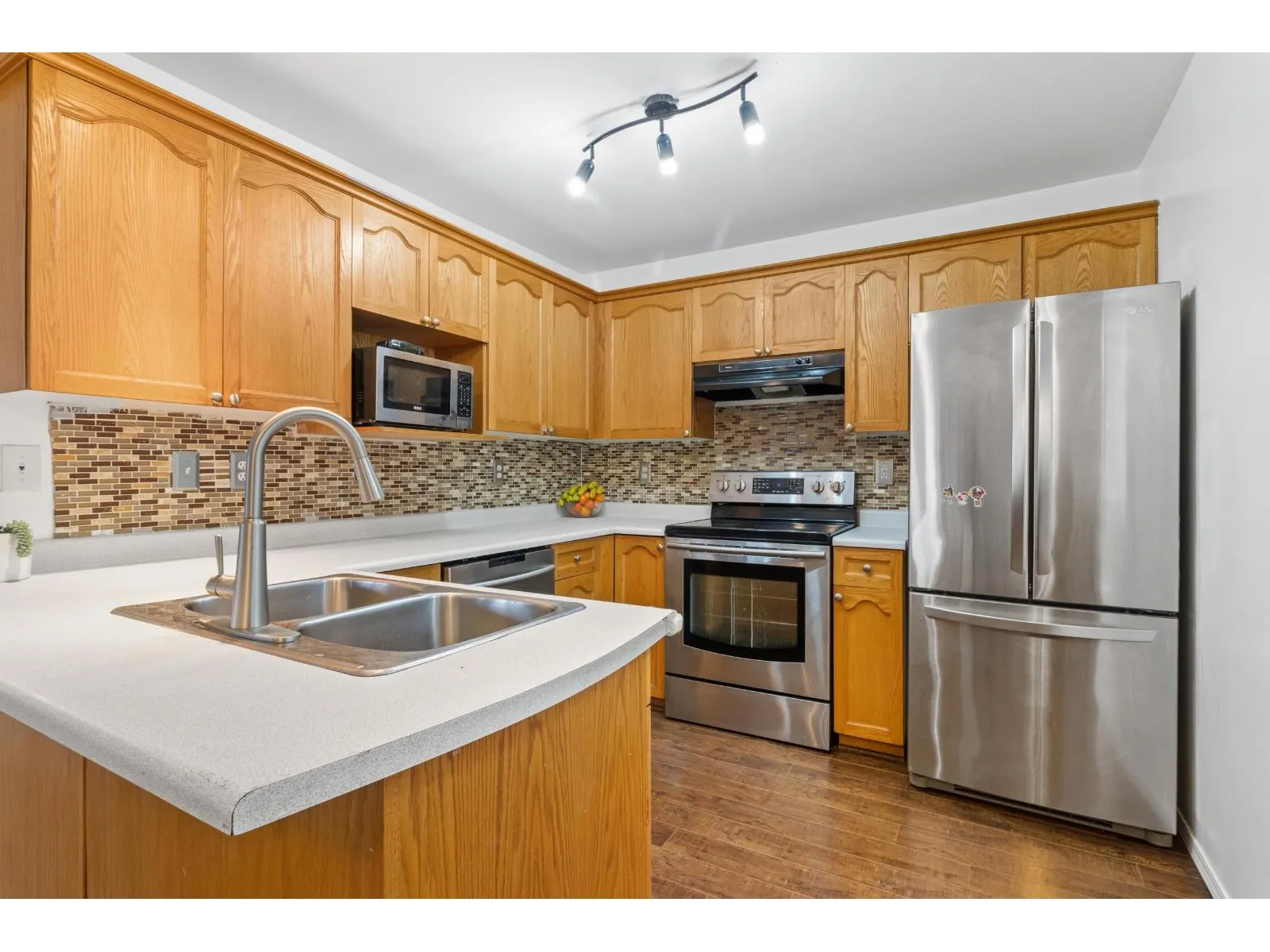 25 5915 VEDDER ROAD|Garrison Crossing
