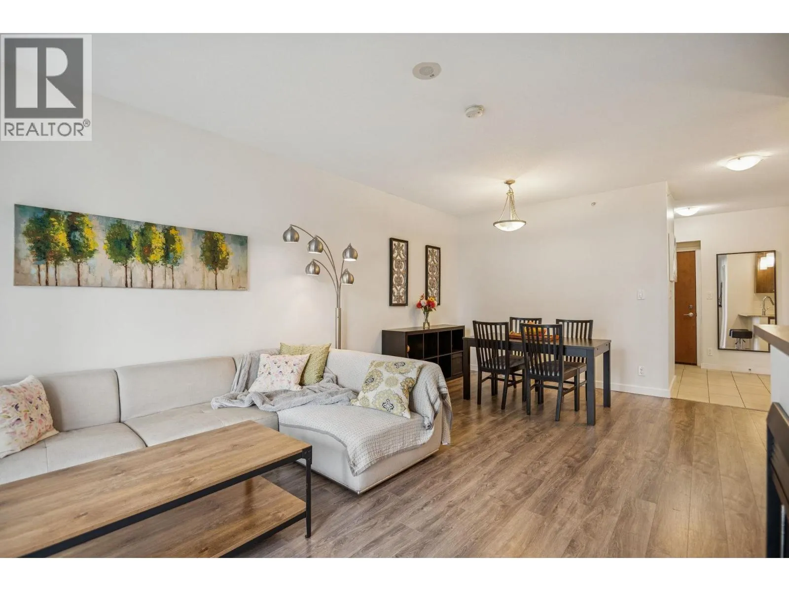 1407 280 ROSS DRIVE