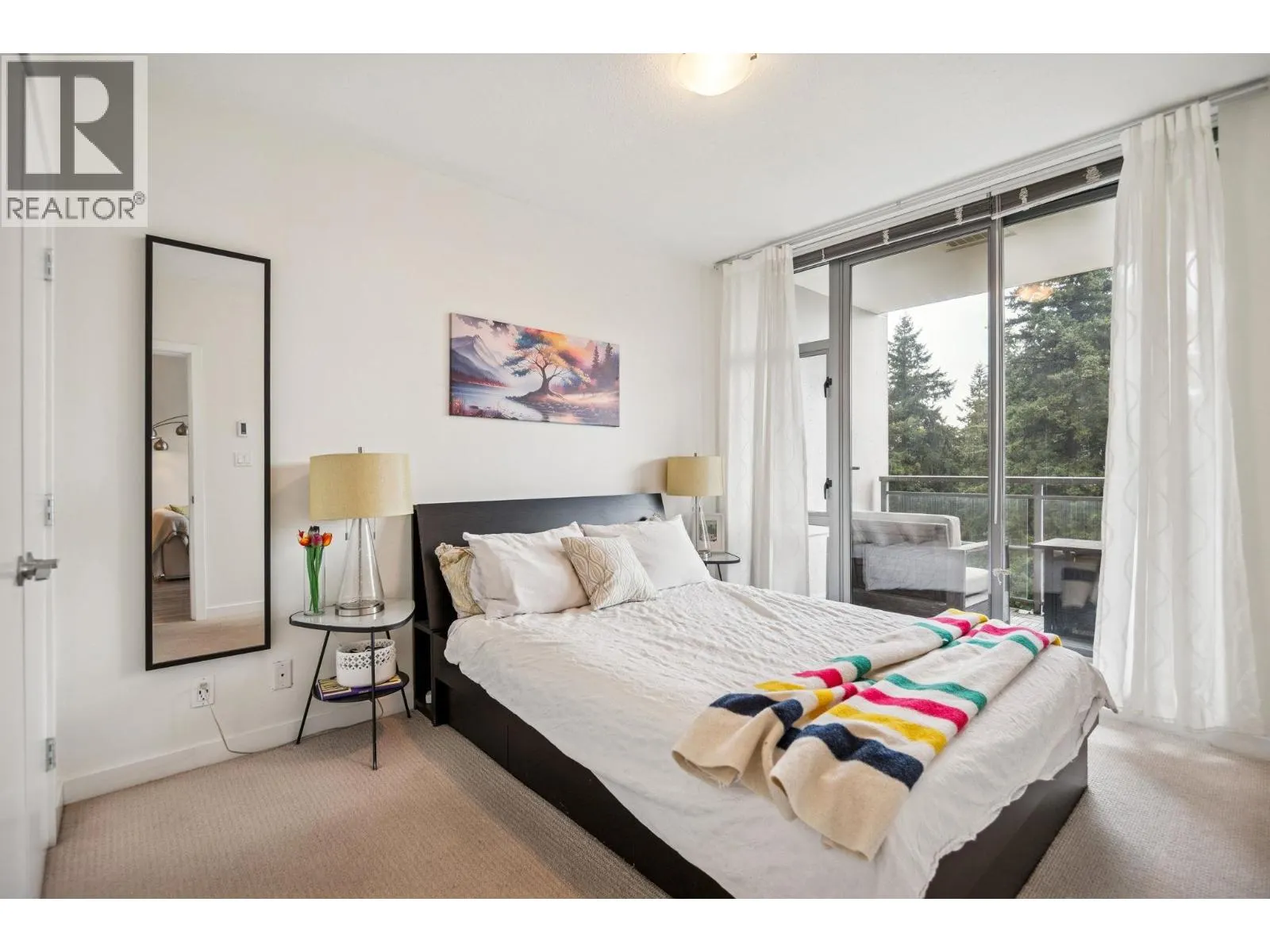 1407 280 ROSS DRIVE