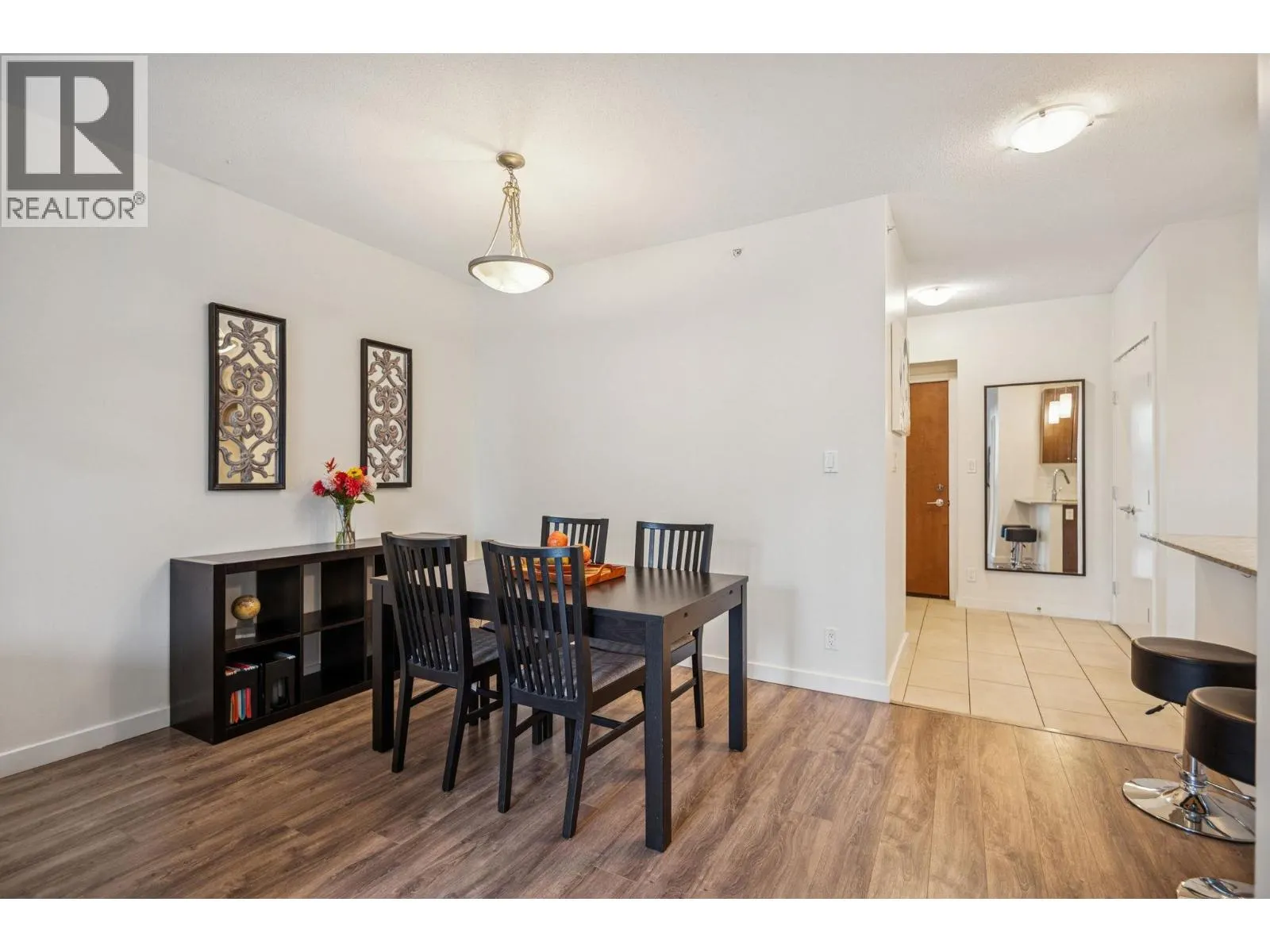 1407 280 ROSS DRIVE