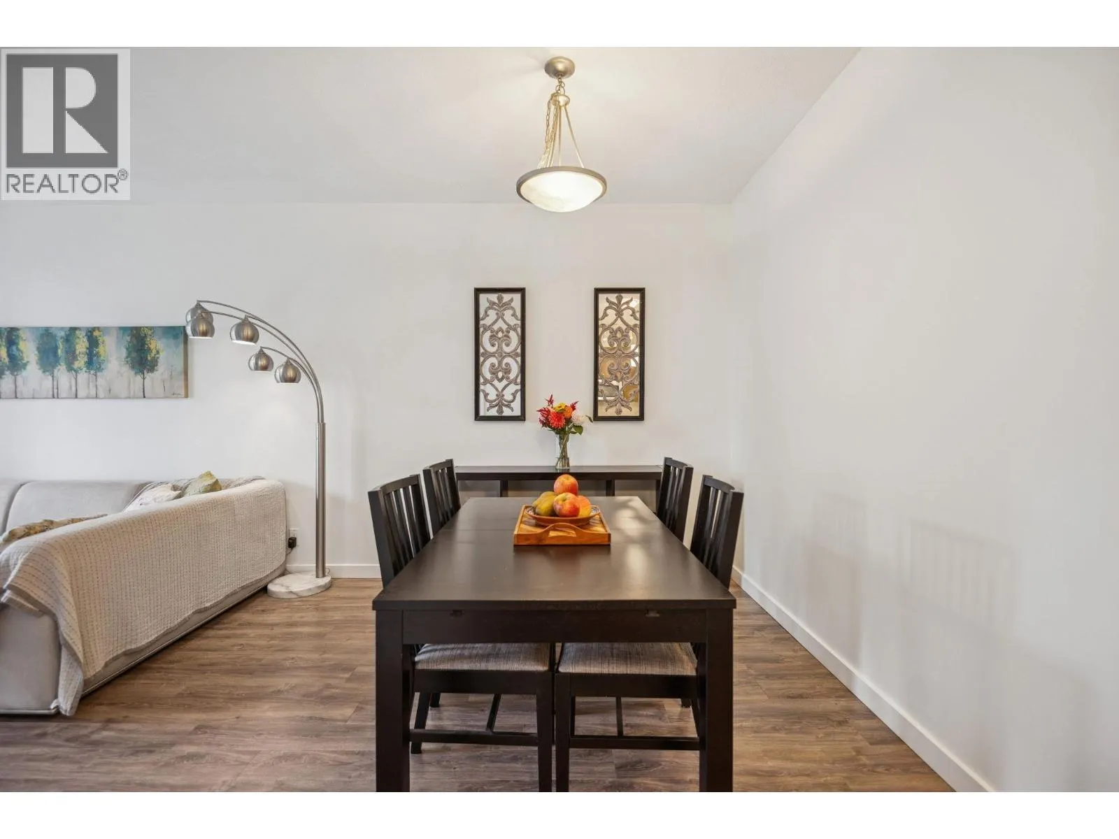 1407 280 ROSS DRIVE