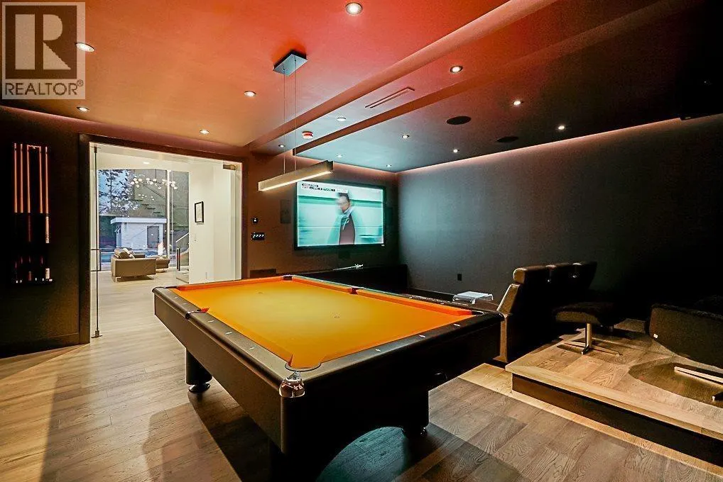 4610 MARINE DRIVE
