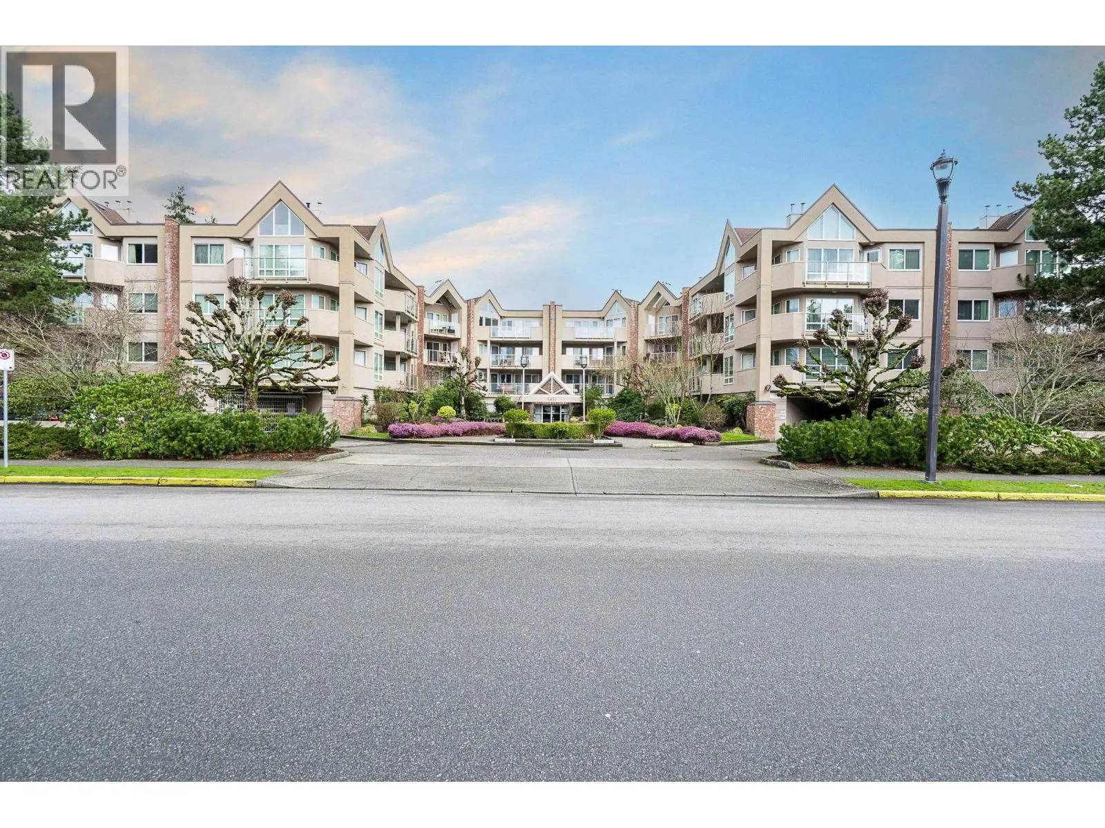 350 8611 ACKROYD ROAD