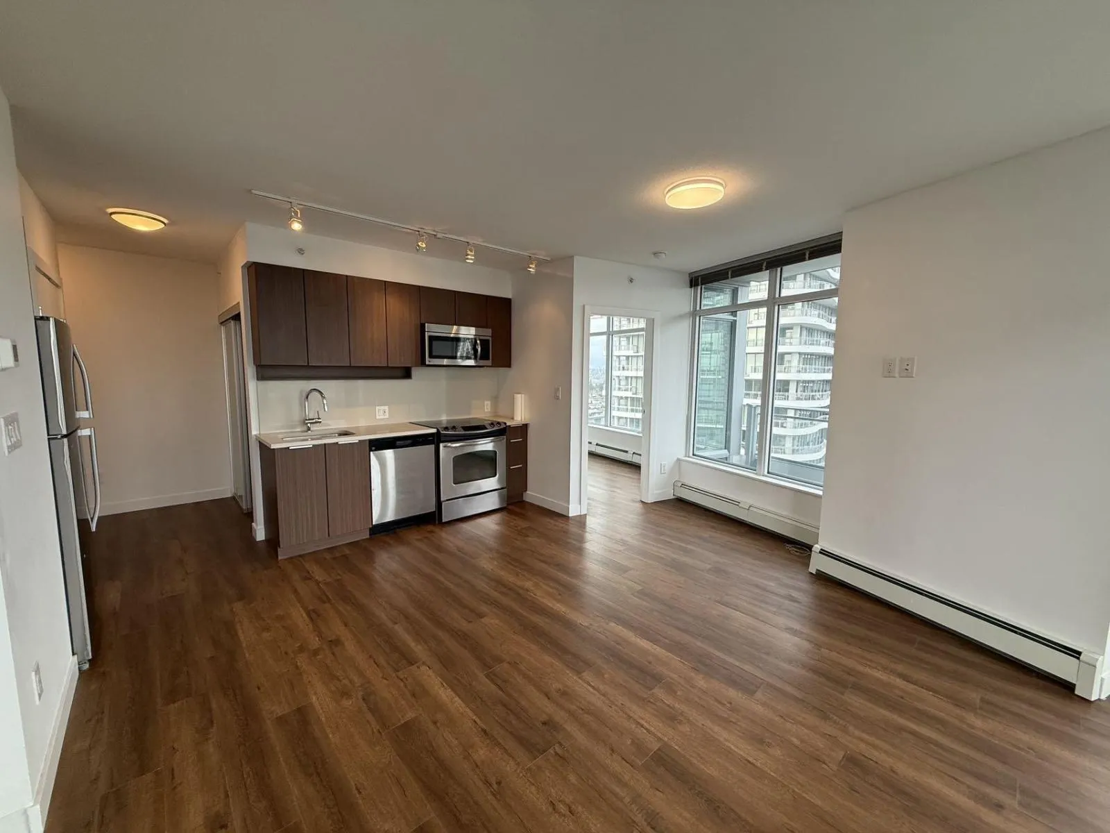 1412 13308 CENTRAL AVENUE