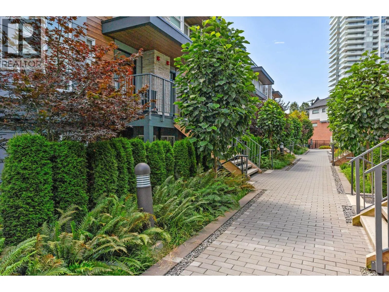 111 2060 CURLING ROAD