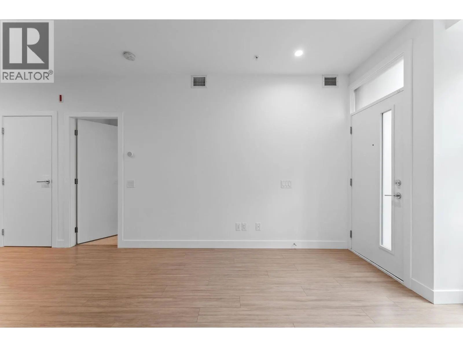 111 2060 CURLING ROAD