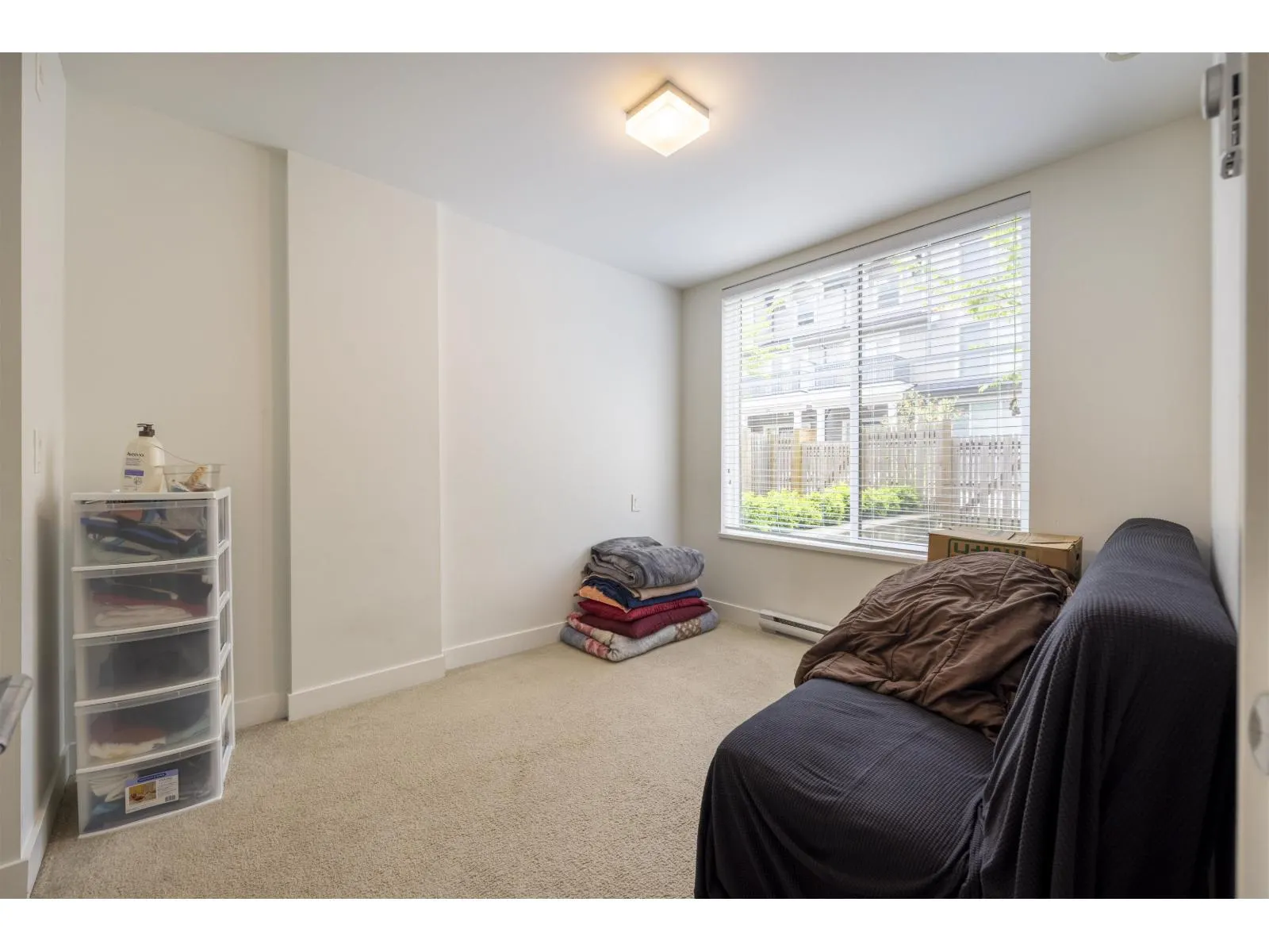 A104 20487 65 AVENUE