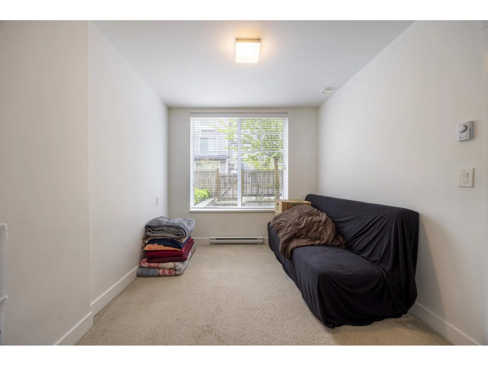 A104 20487 65 AVENUE