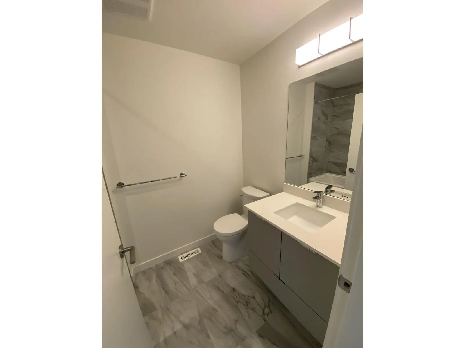127 16561 17A AVENUE