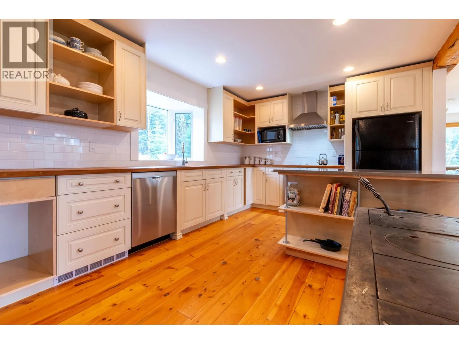 37729 UPPER FRASER ROAD