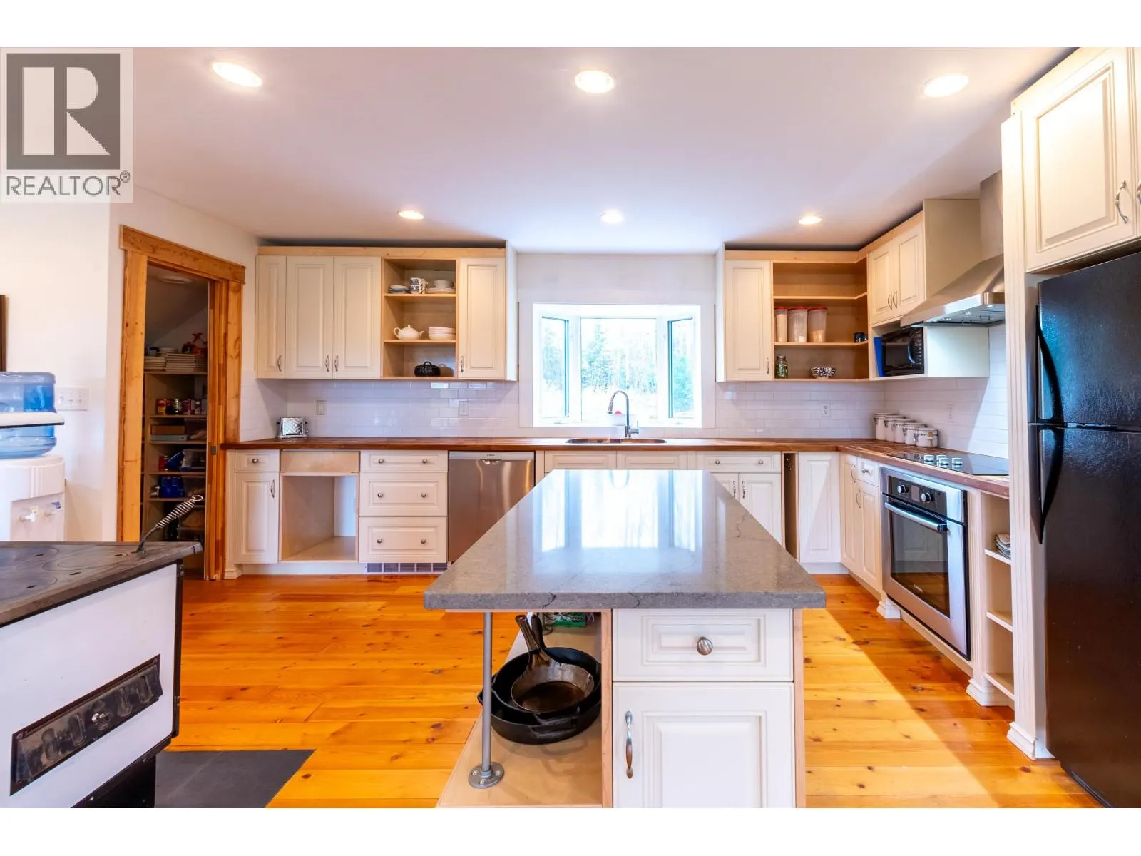 37729 UPPER FRASER ROAD
