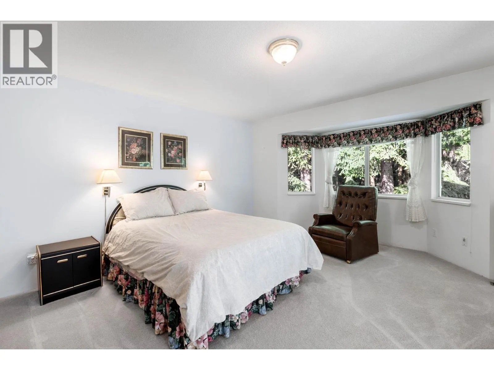 2826 THIMBLEBERRY COURT