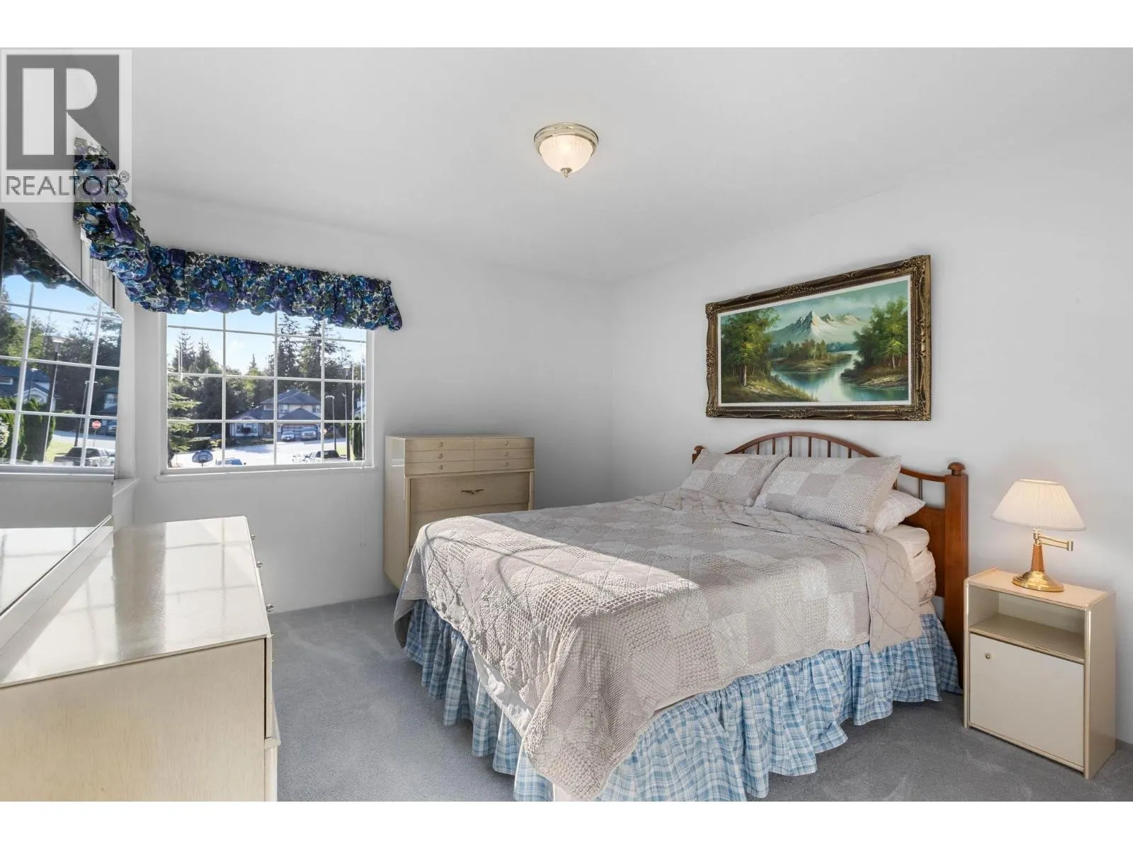 2826 THIMBLEBERRY COURT