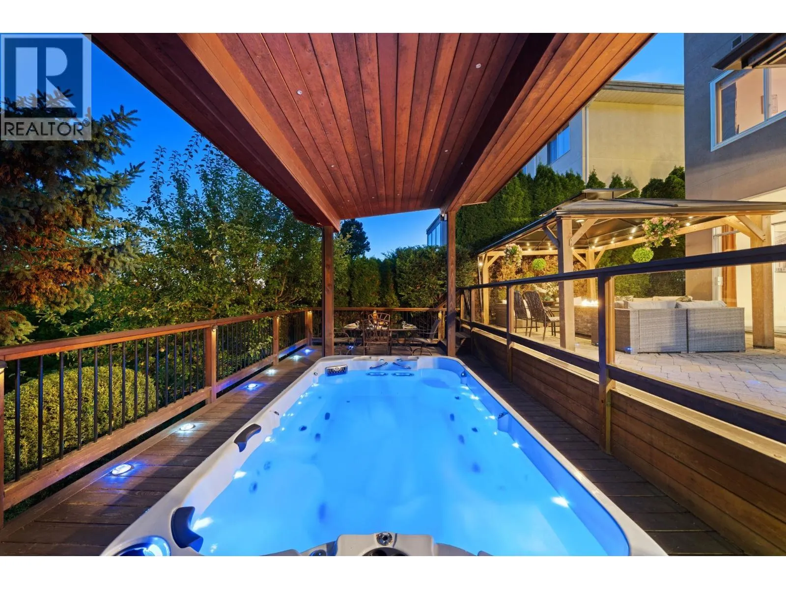 2258 SORRENTO DRIVE