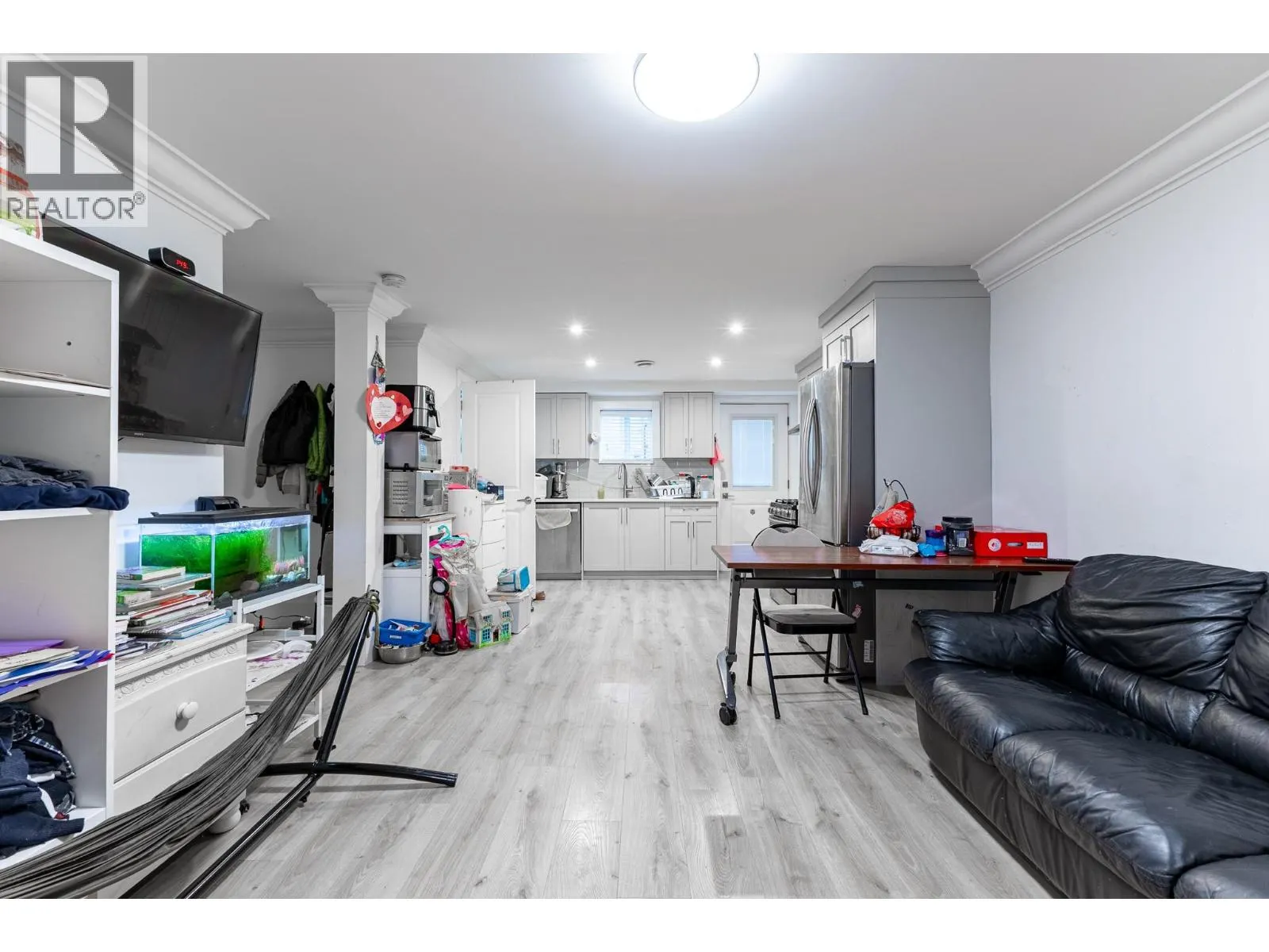1147 CONFEDERATION DRIVE