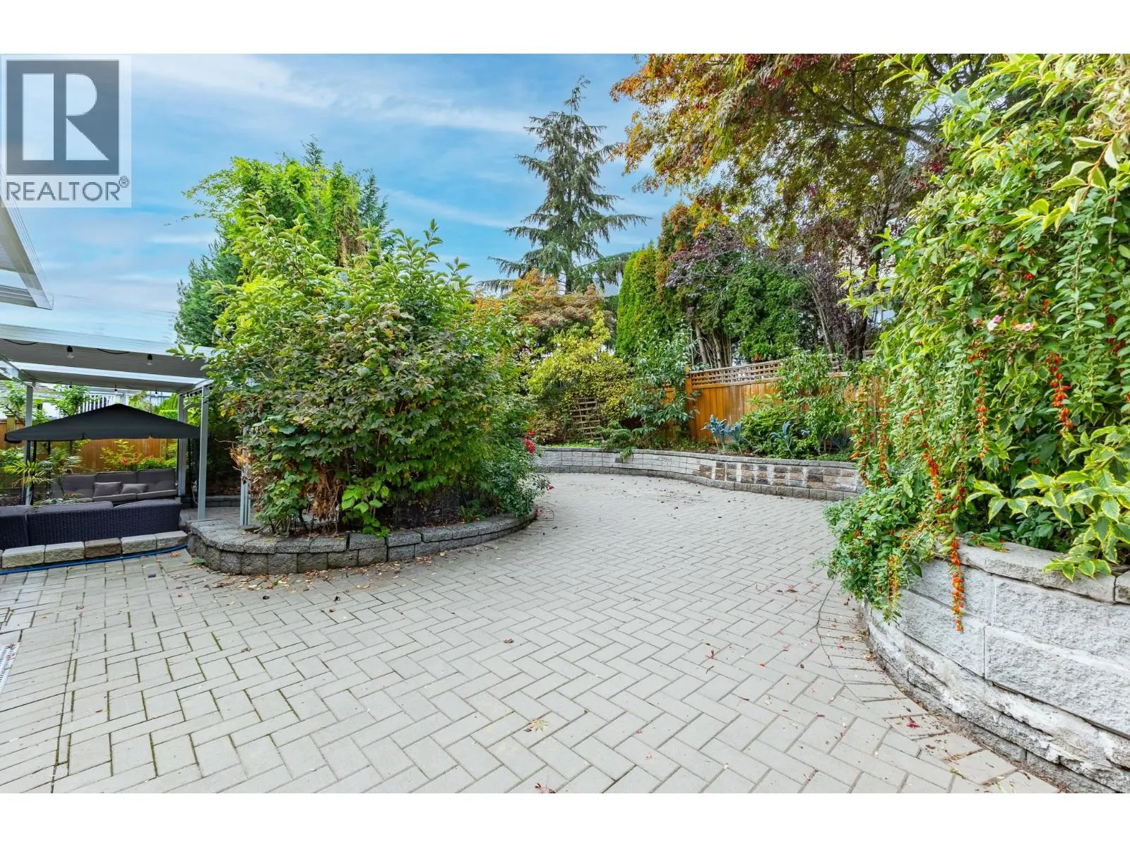 1147 CONFEDERATION DRIVE