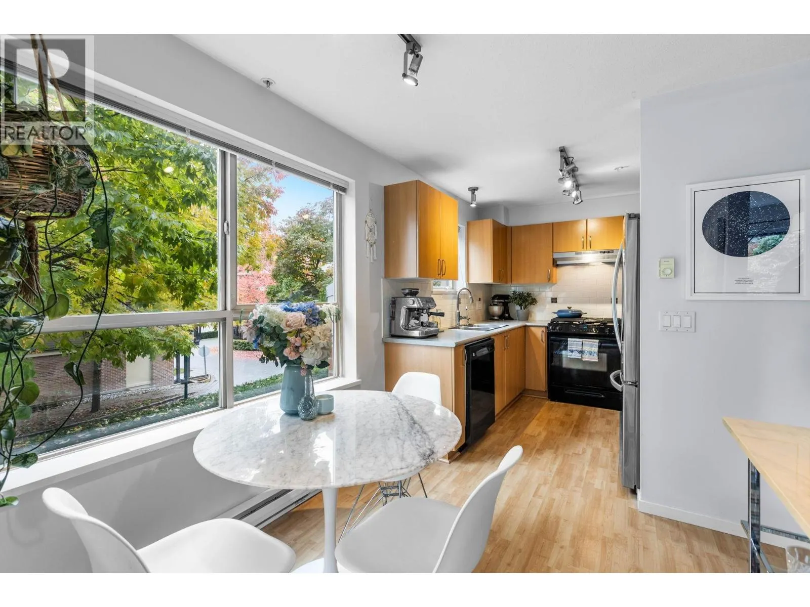 210 200 KLAHANIE DRIVE