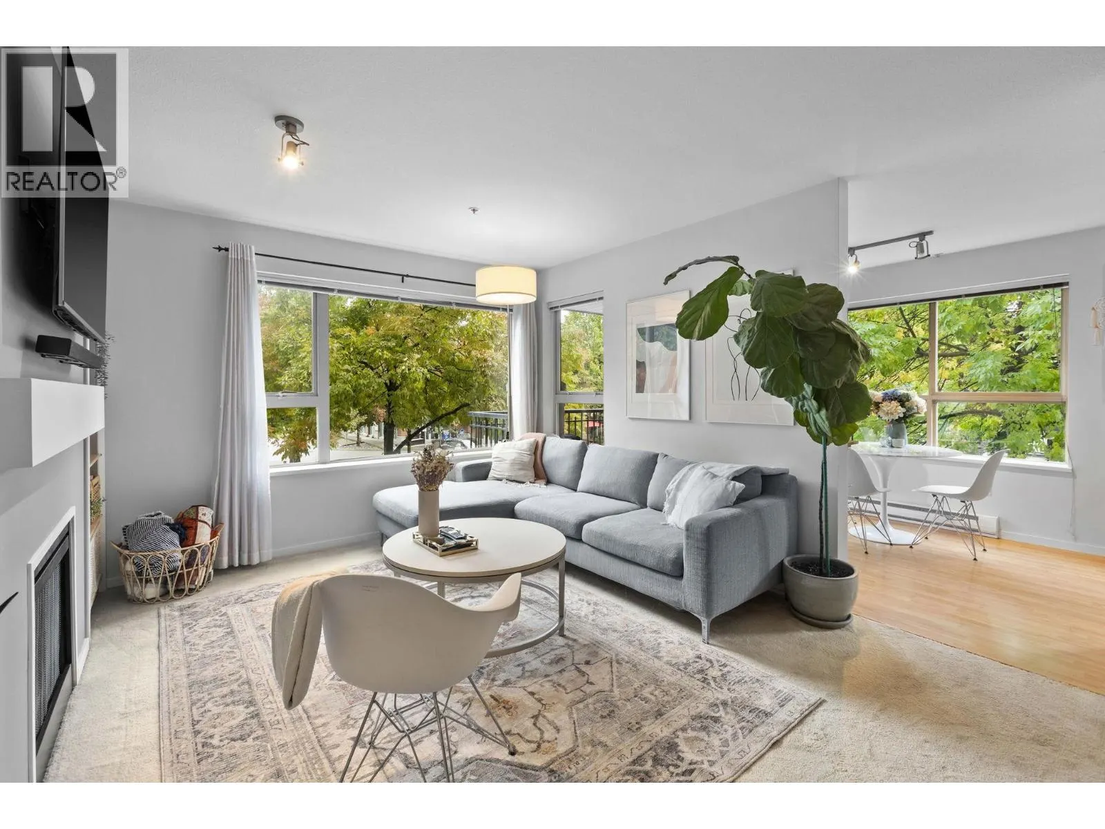 210 200 KLAHANIE DRIVE