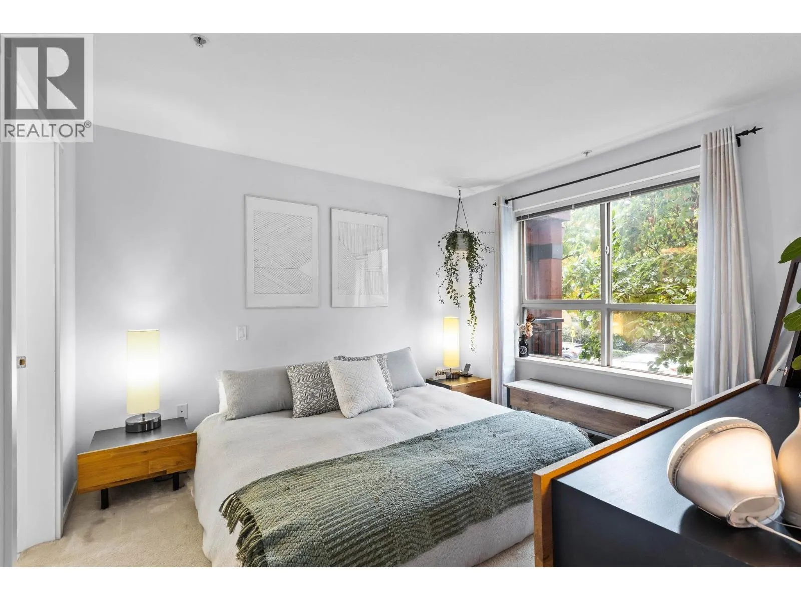 210 200 KLAHANIE DRIVE