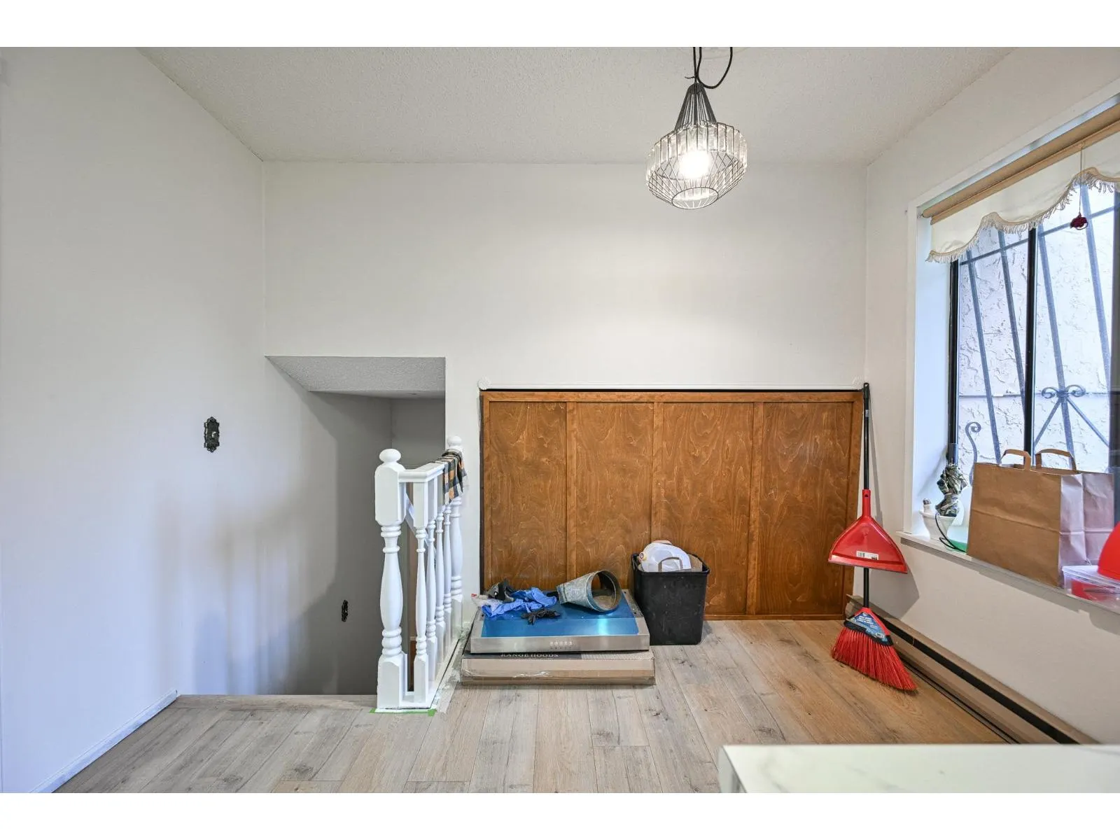 2272 BEVAN CRESCENT