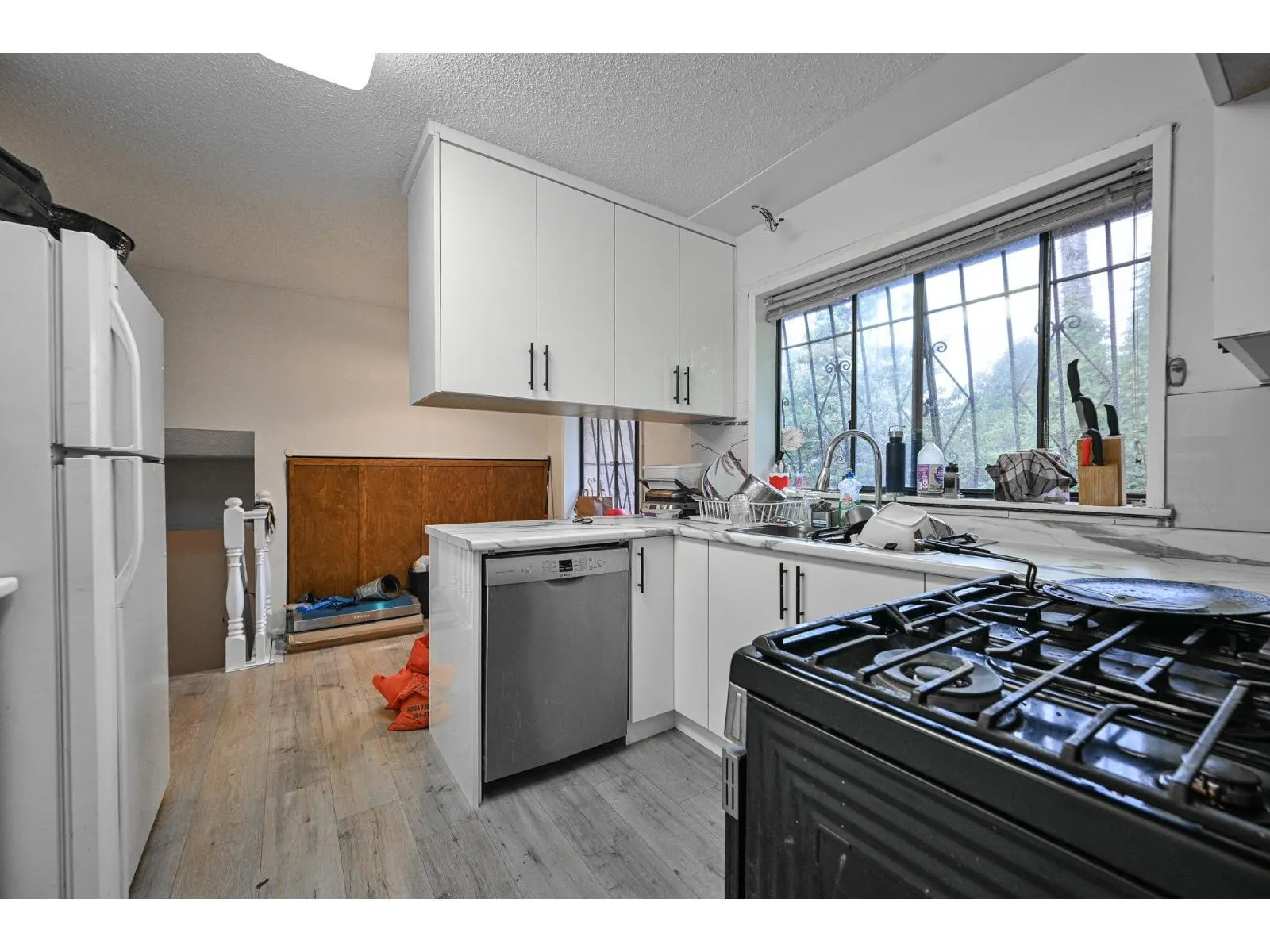2272 BEVAN CRESCENT