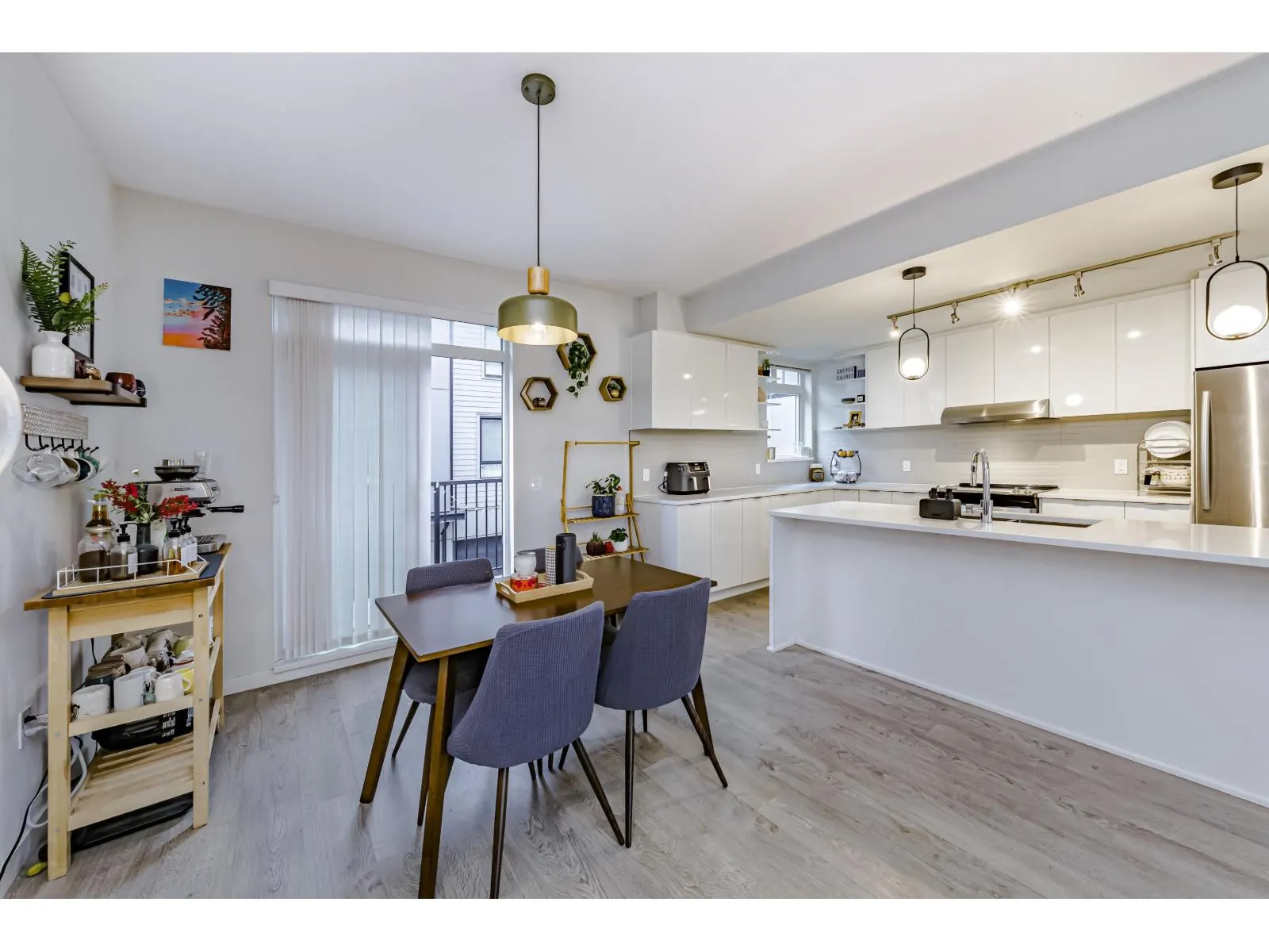 3 15151 EDMUND DRIVE