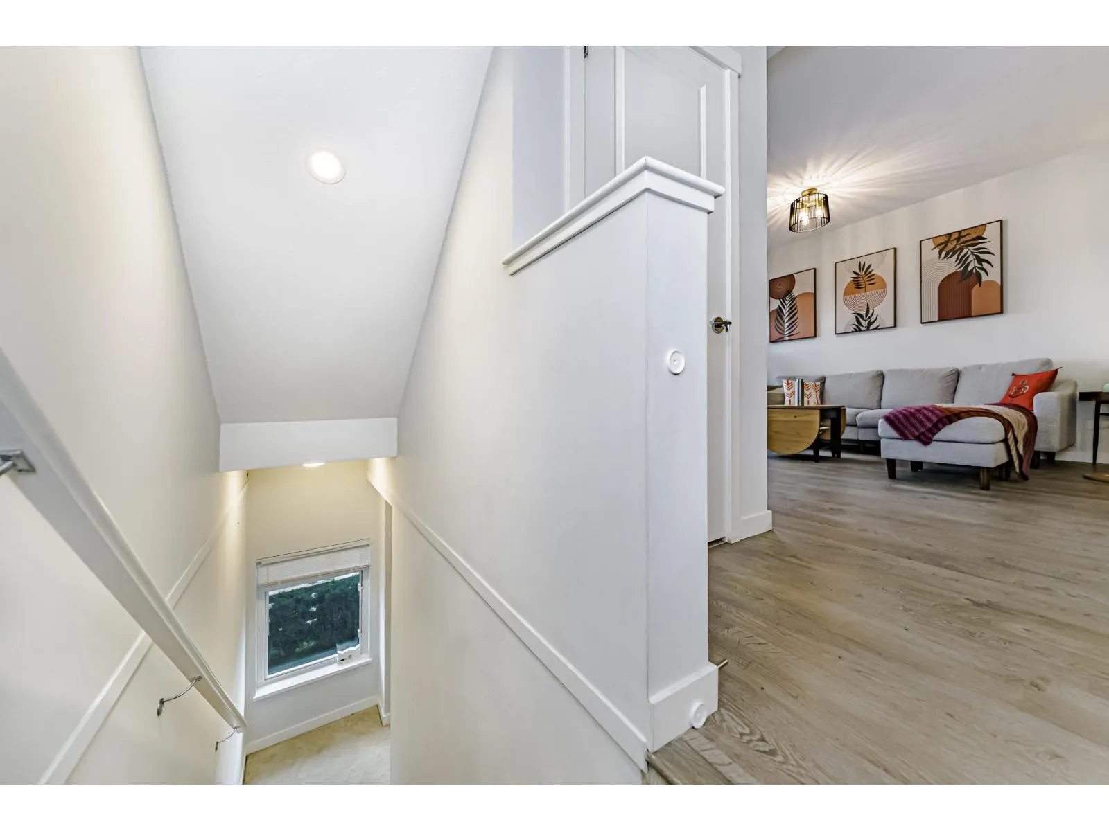 3 15151 EDMUND DRIVE