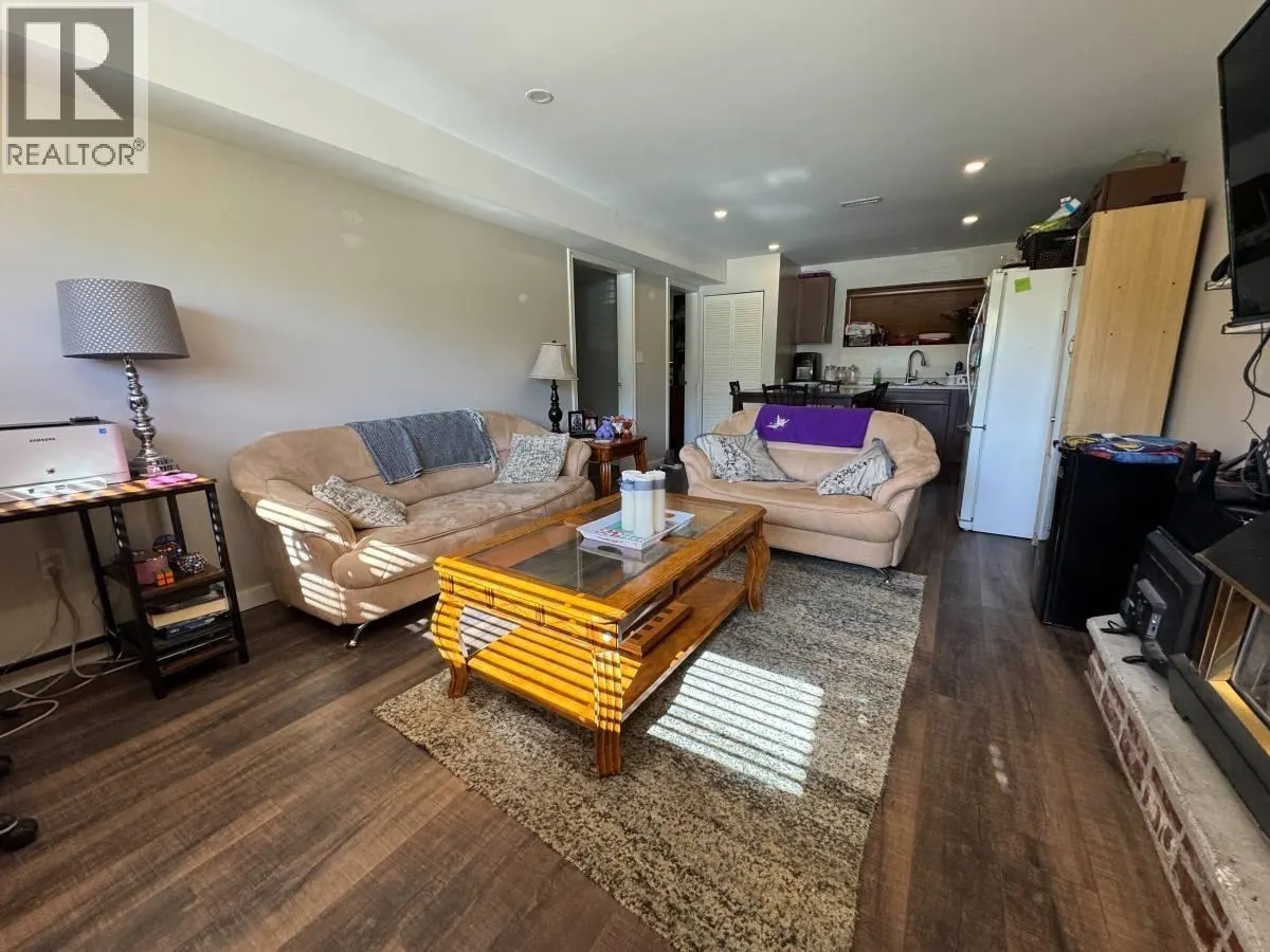 Suite 21633 DONOVAN AVE