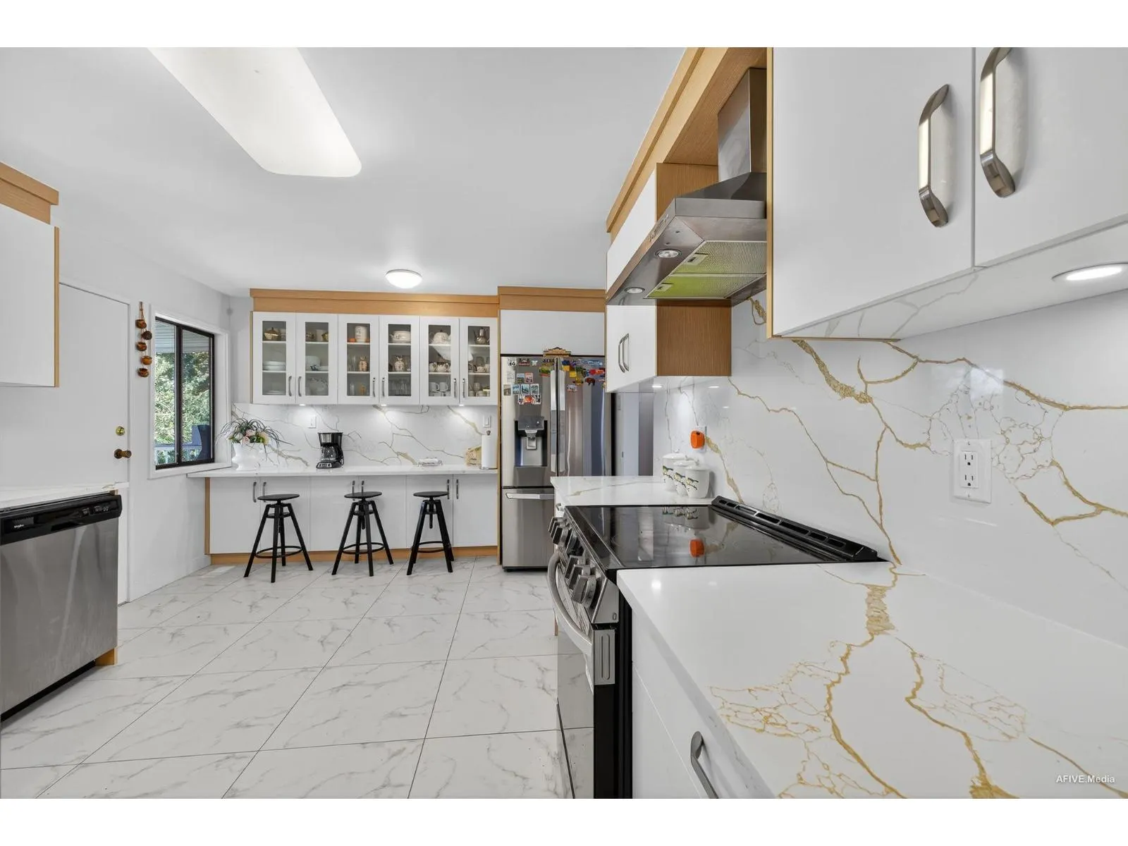 3443 SHUSWAP TERRACE