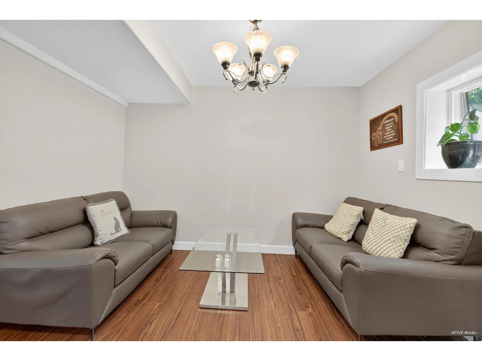 3443 SHUSWAP TERRACE