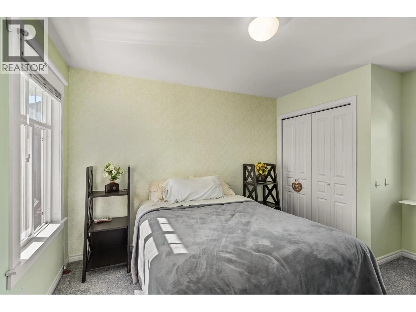 10071 246 A STREET